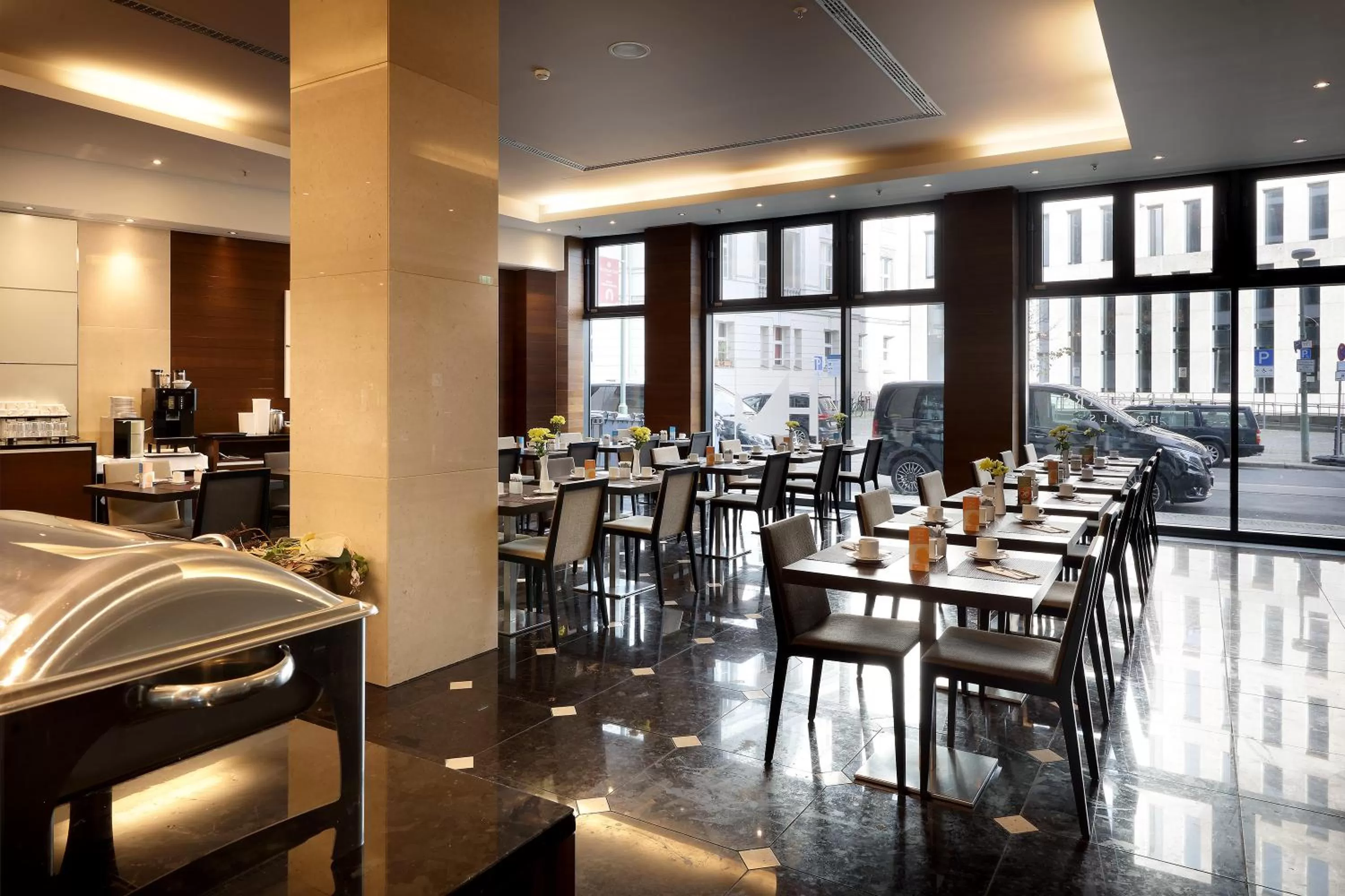 Restaurant/places to eat in Eurostars Berlin