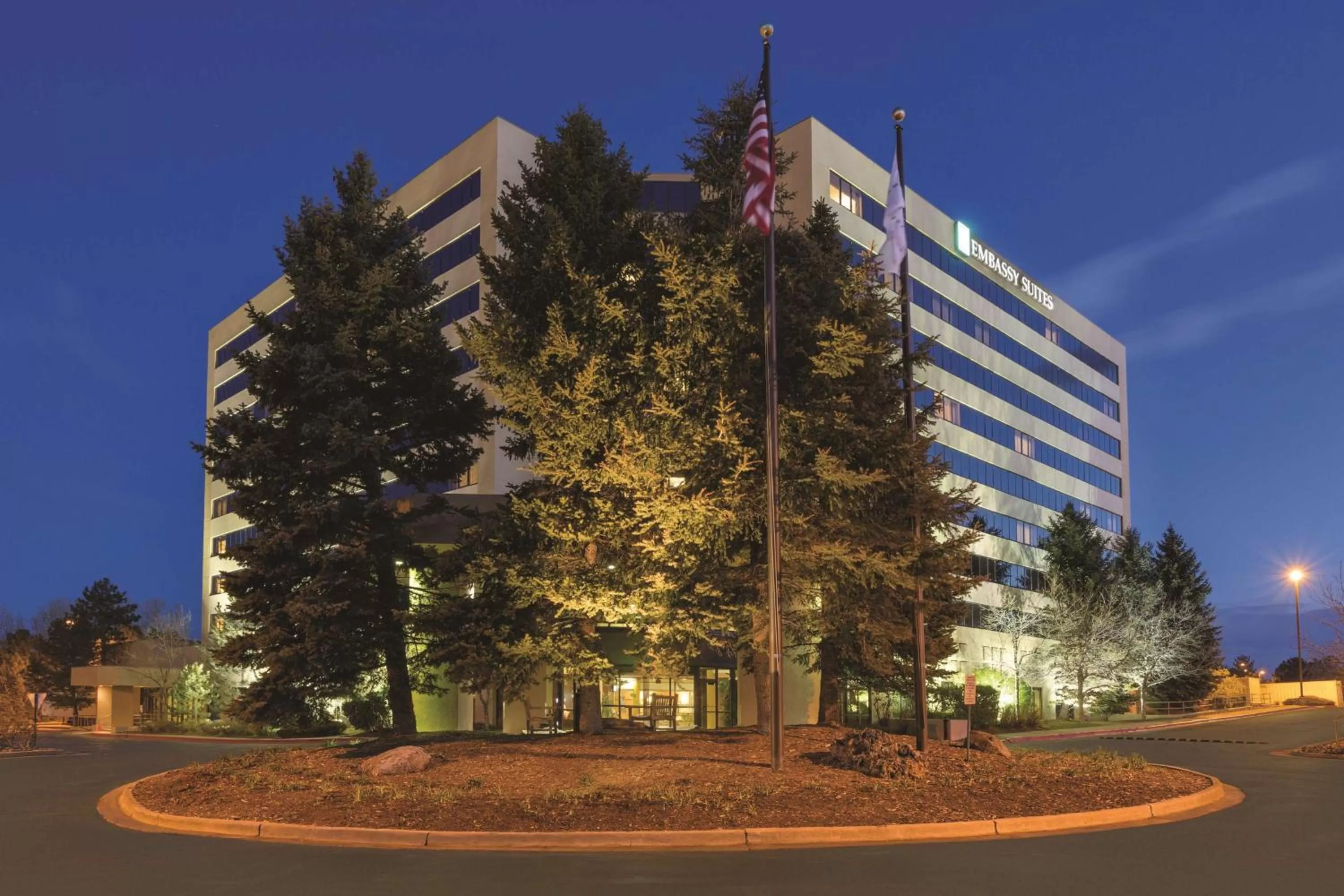 Property building in Embassy Suites Denver Tech Center