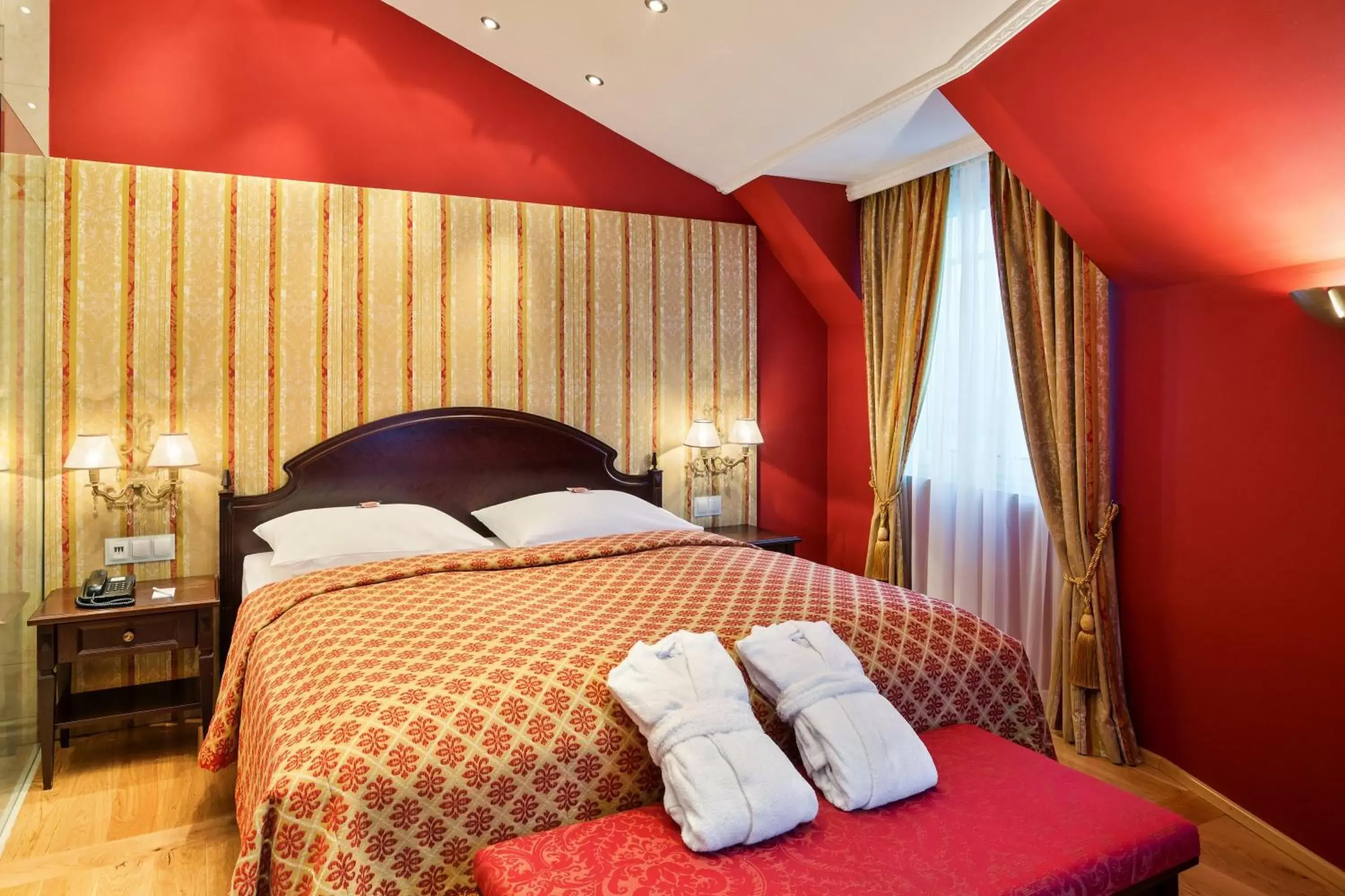 Photo of the whole room, Bed in Austria Trend Hotel Ananas Wien