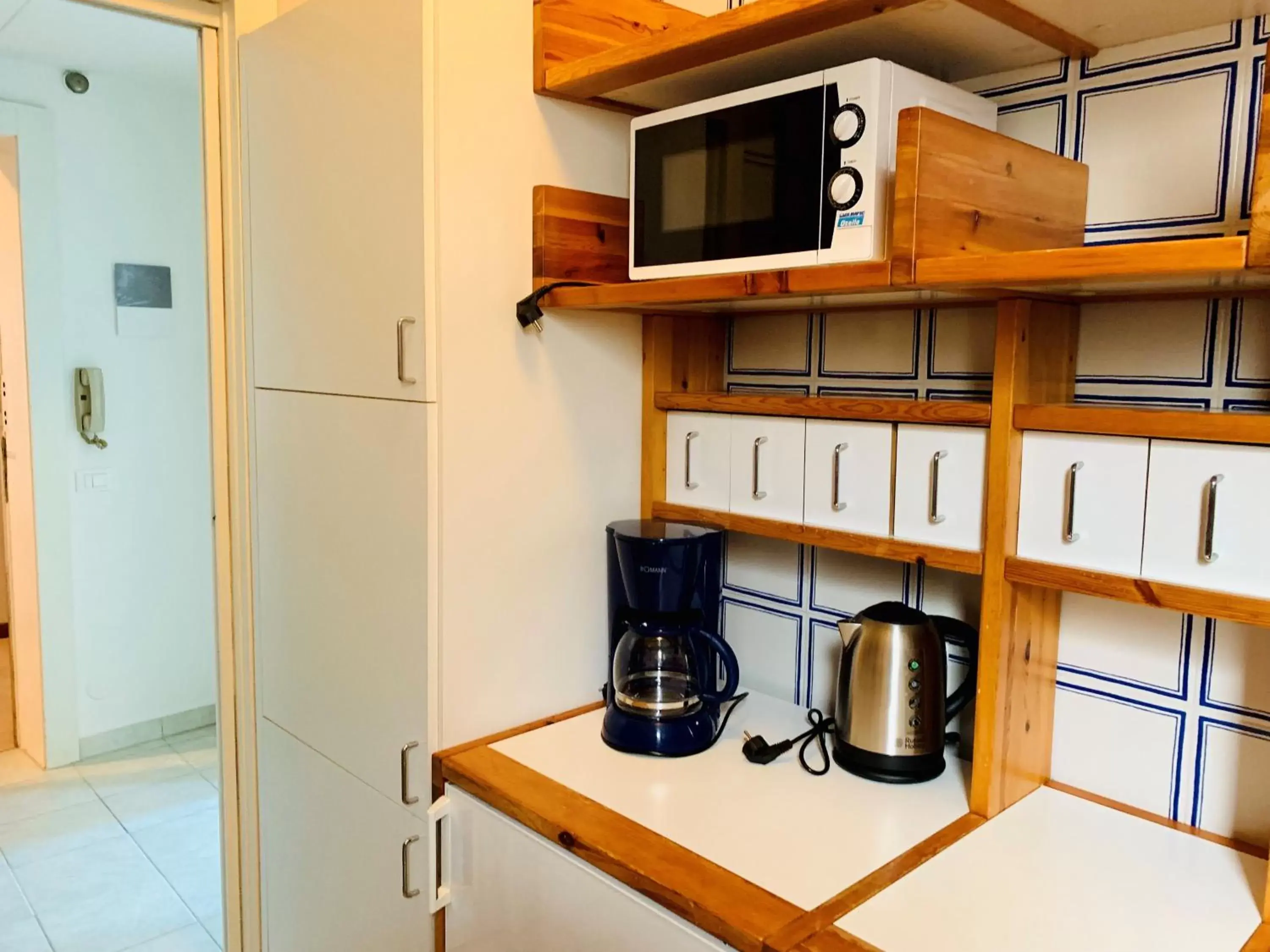 Kitchen or kitchenette, Kitchen/Kitchenette in Front Lake Apartment Bardolino