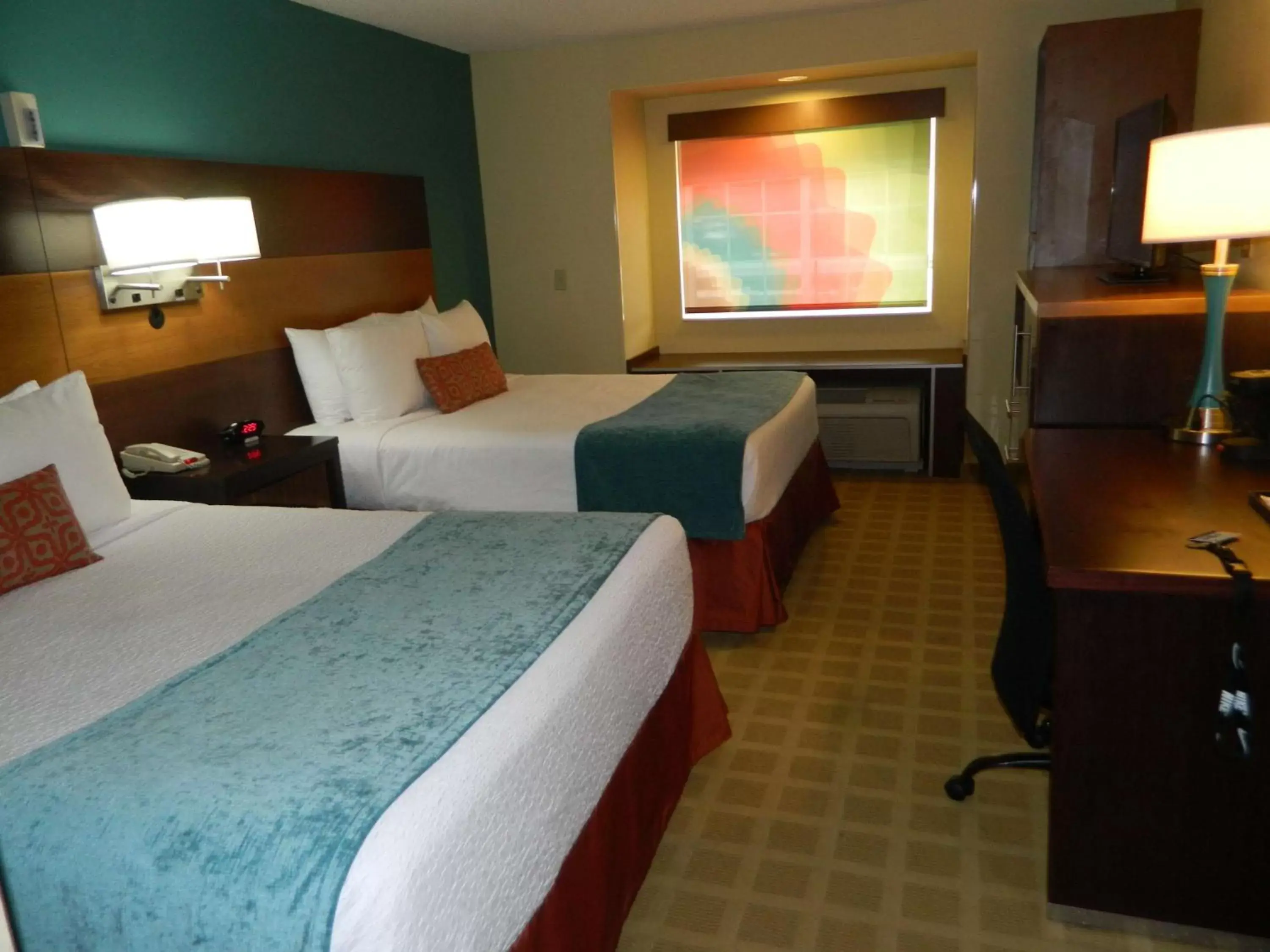 Queen Room with Two Queen Beds and Roll-In Shower - Disability Access in Best Western Plus Harrisburg Mechanicsburg Queen Room with Two Queen Beds and Roll-In Shower - Disability Access in Best Western Plus Harrisburg Mechanicsburg