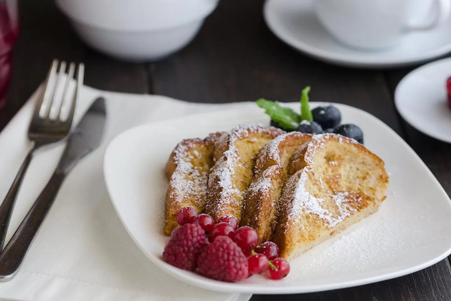 Breakfast in Nantucket Whale Inn, Half Moon Bay