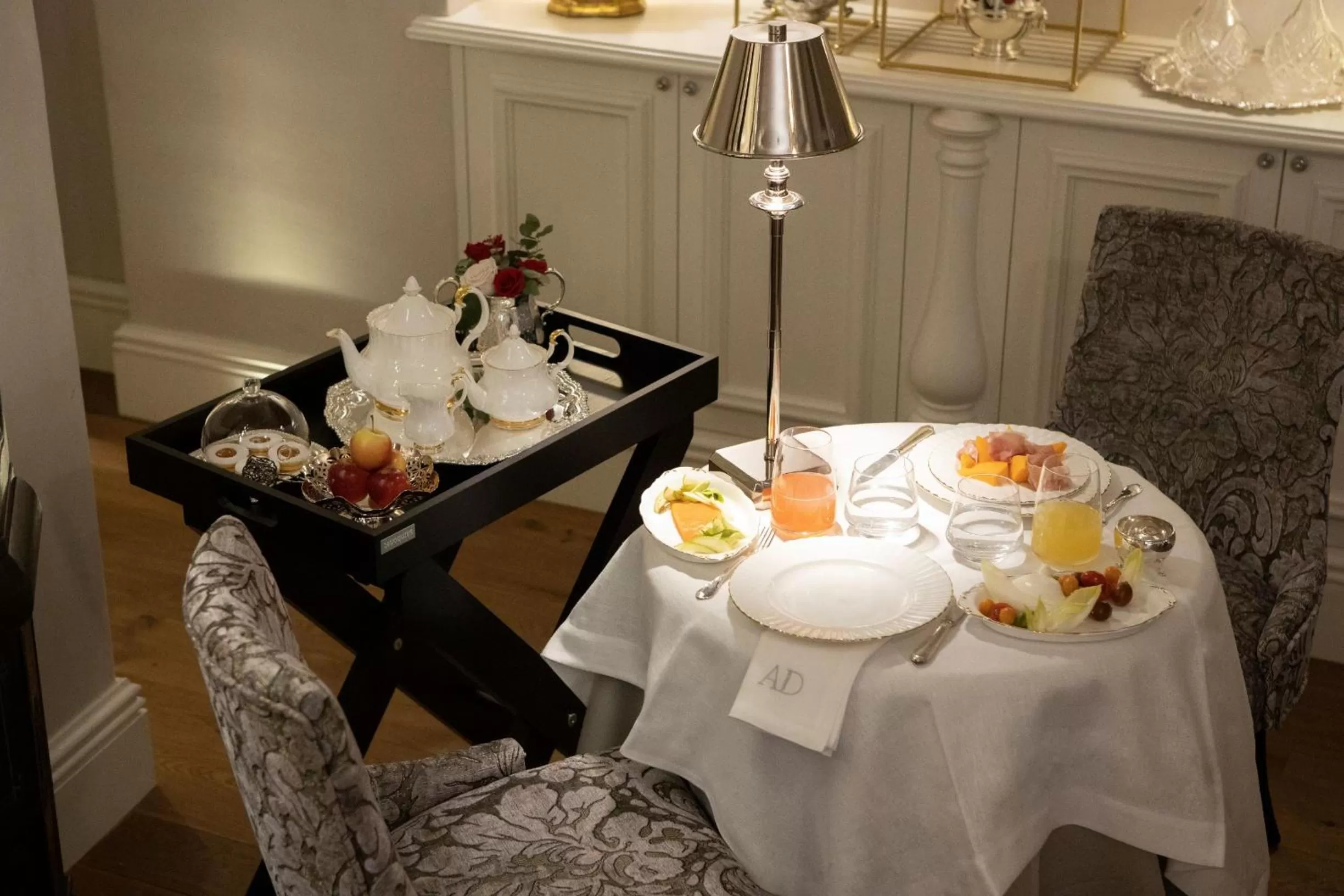 Food and drinks in Antica Dimora Desenzano