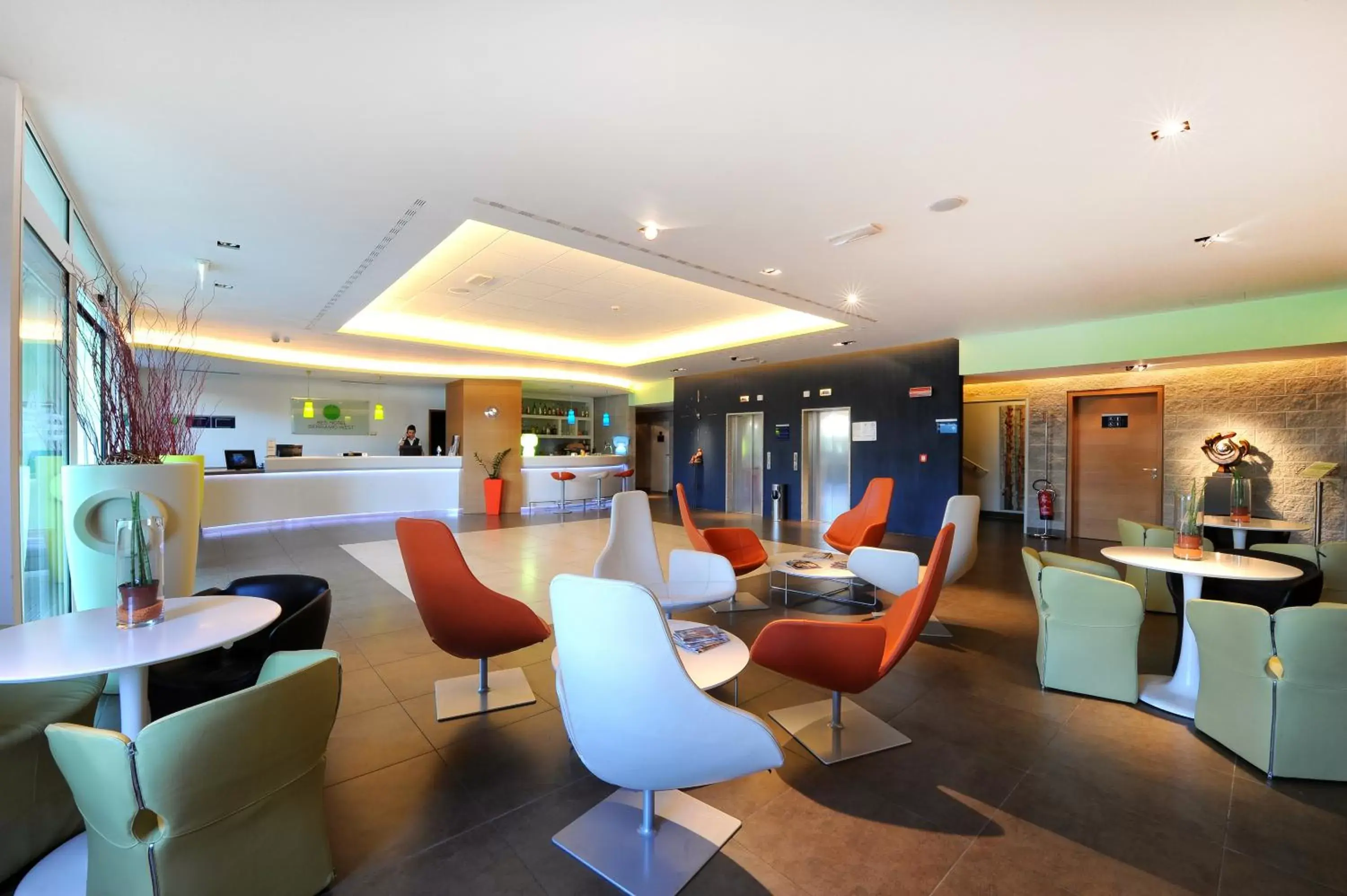 Lobby or reception, Lounge/Bar in Bes Hotel Bergamo Ovest