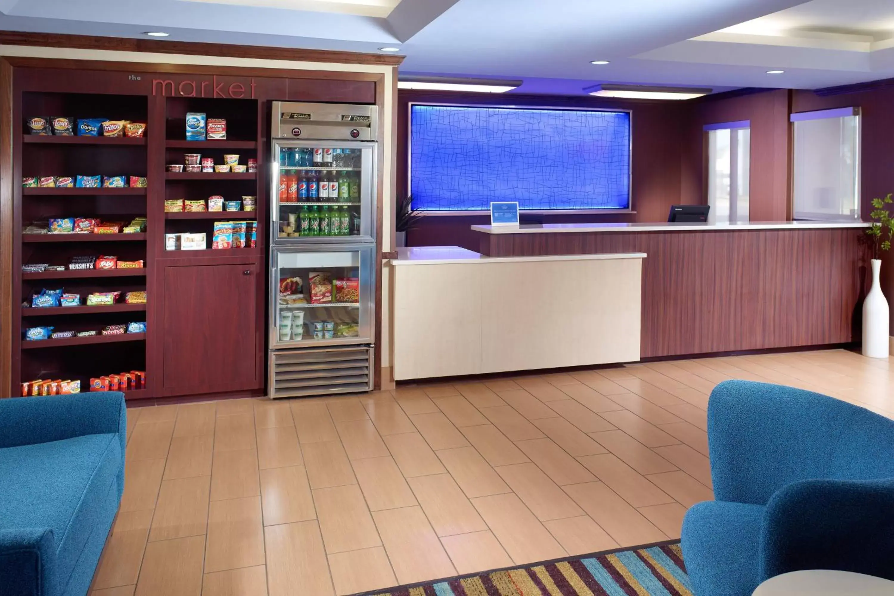 Lobby or reception in Fairfield Inn & Suites Clarksville