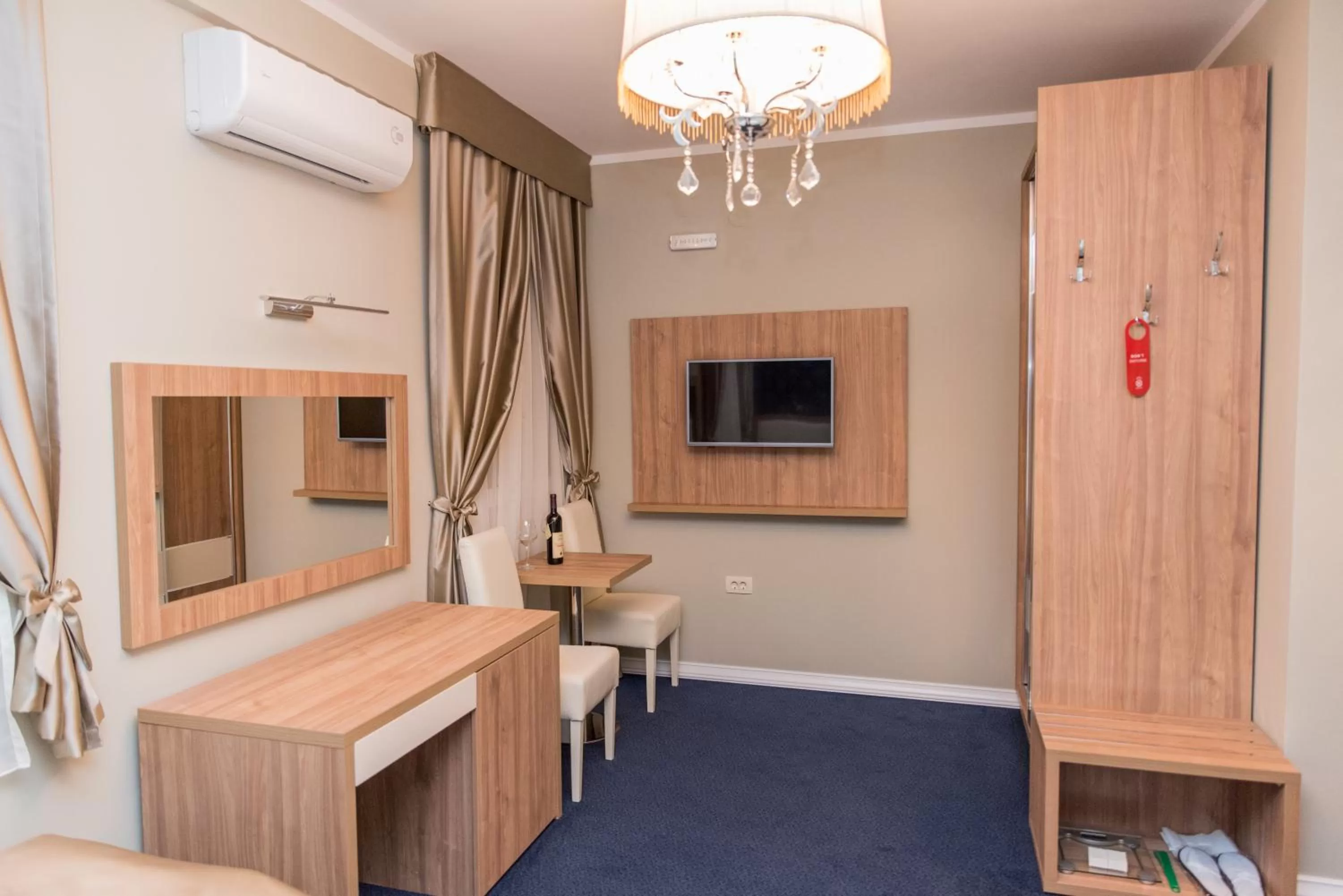 Dining area in Hotel Crnogorska Kuća