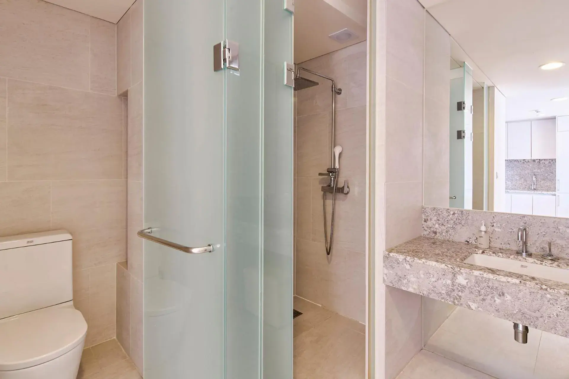 Shower, Bathroom in The Island Blue Hotel