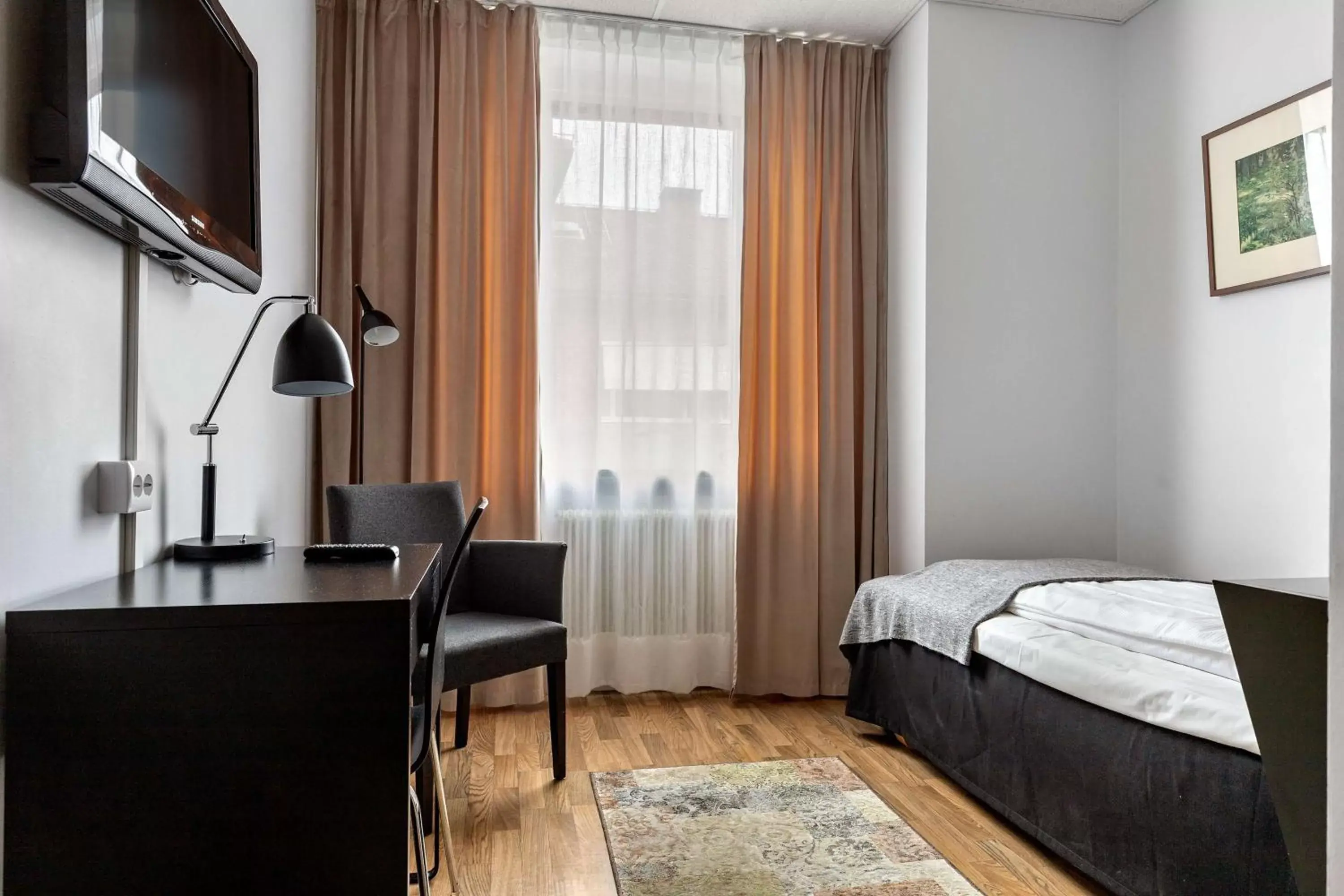 Bedroom, Bed in Best Western Hotel Trollhattan Bedroom, Bed in Best Western Hotel Trollhattan