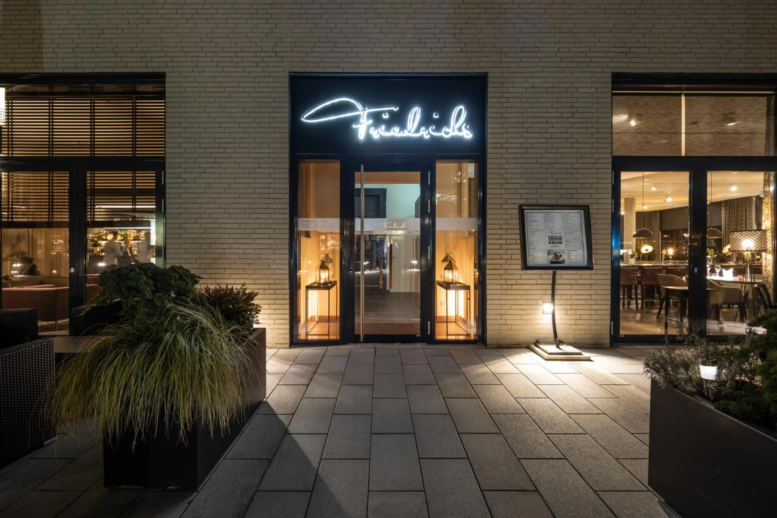 Restaurant/places to eat in Hotel 47°