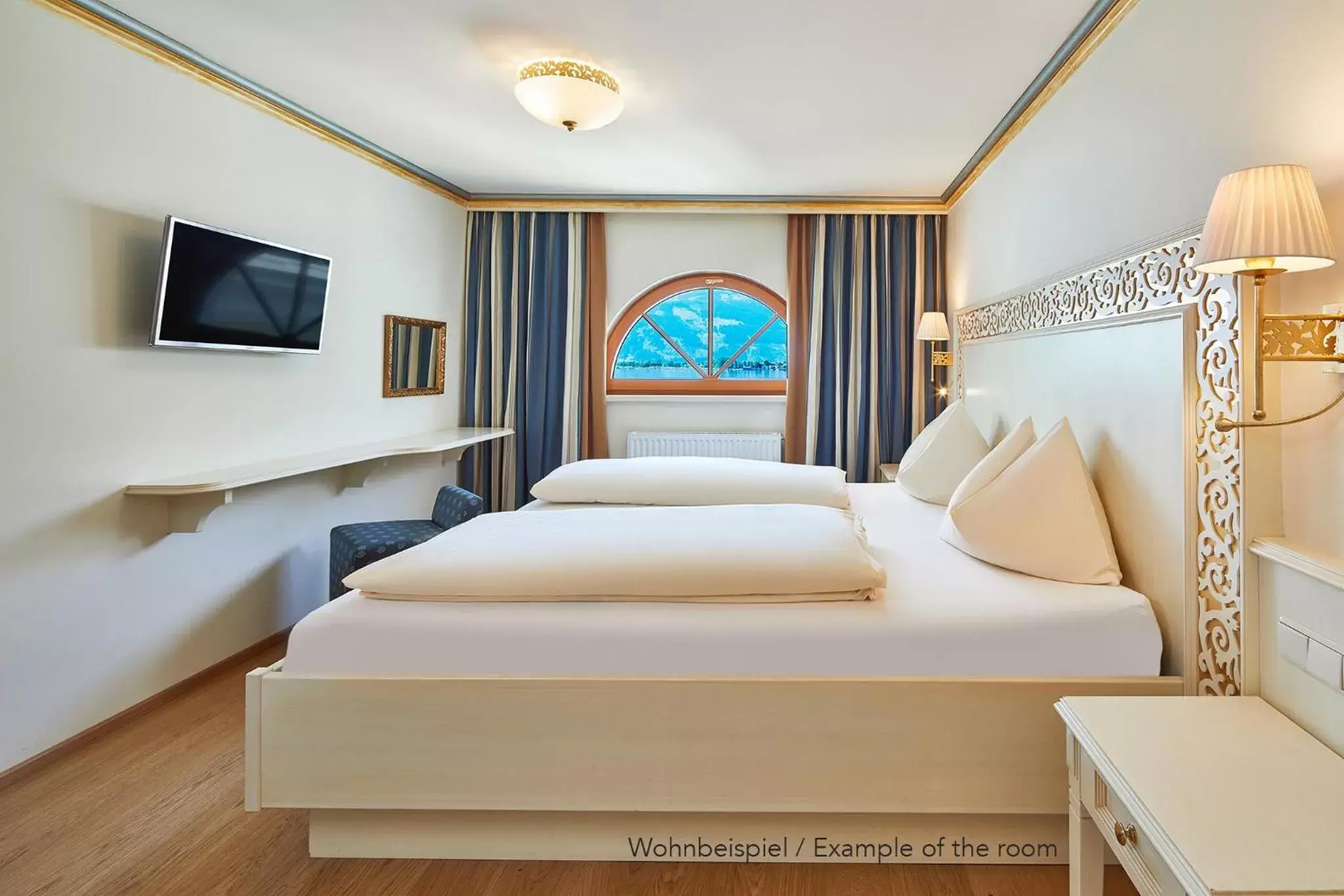 Bed in Grand Hotel Zell am See