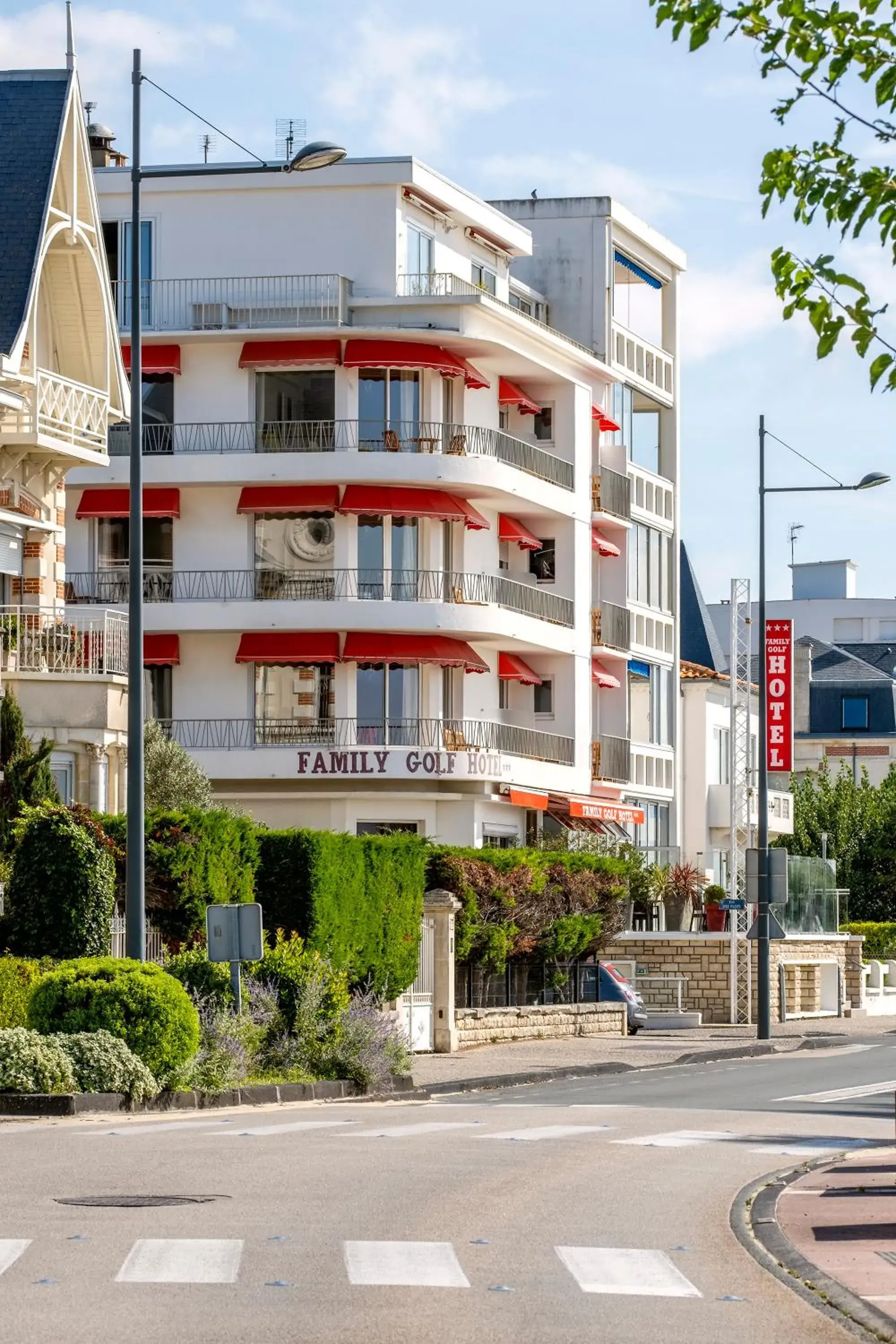 Property Building in Family Golf Hotel