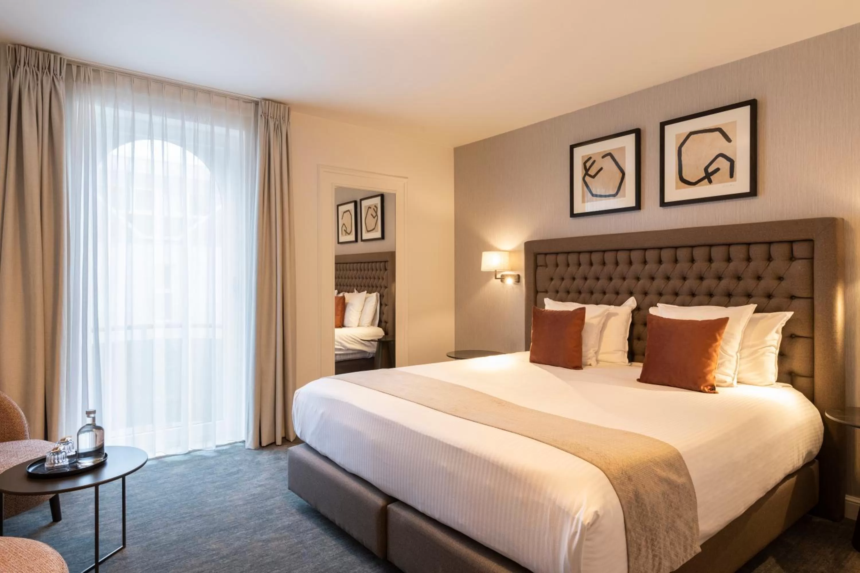 Balcony/Terrace, Bed in Dukes' Academie Brugge - by Dukes' Hotel Collection