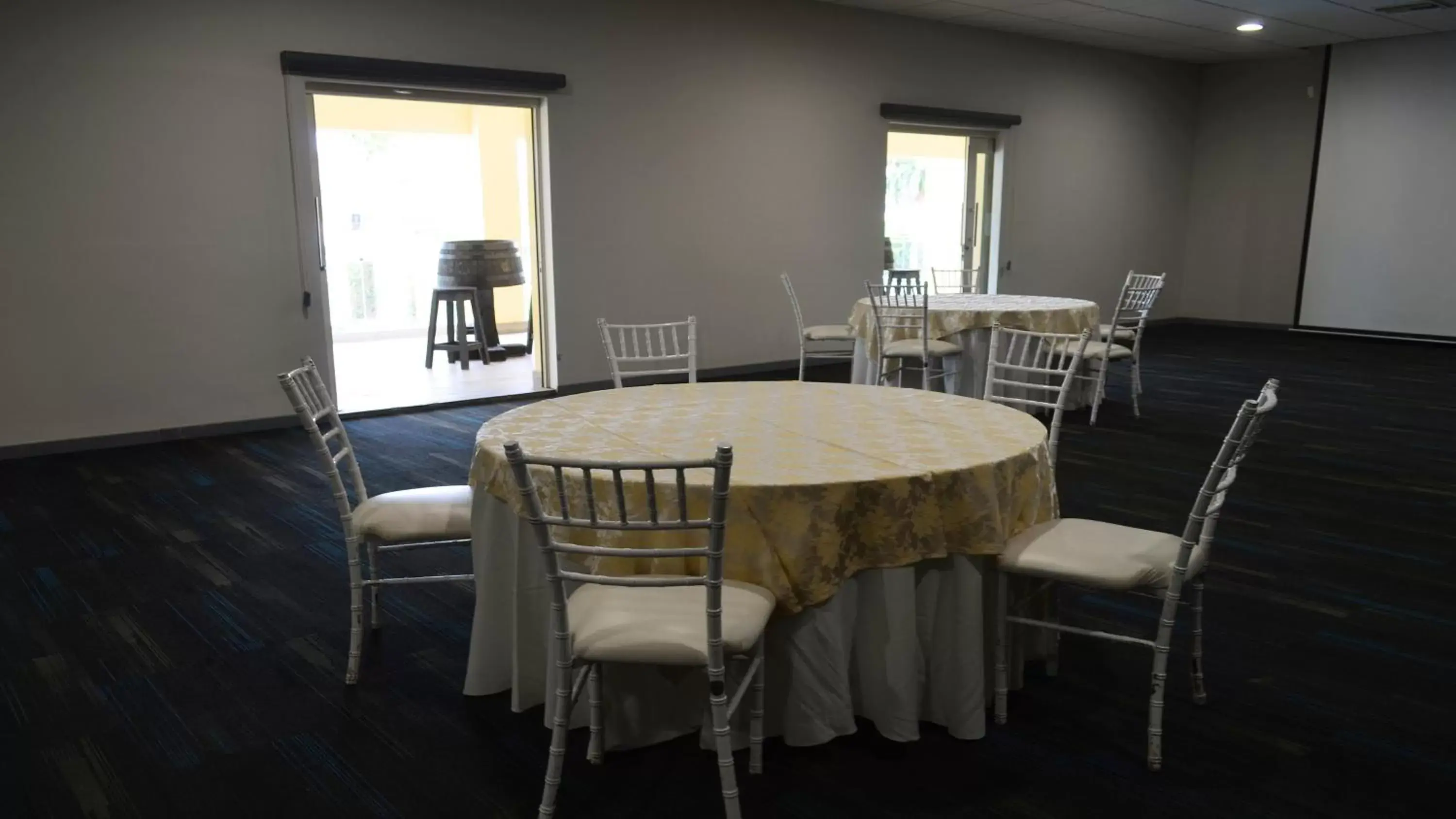 Meeting/conference room, Dining Area in Holiday Inn Hermosillo, an IHG Hotel