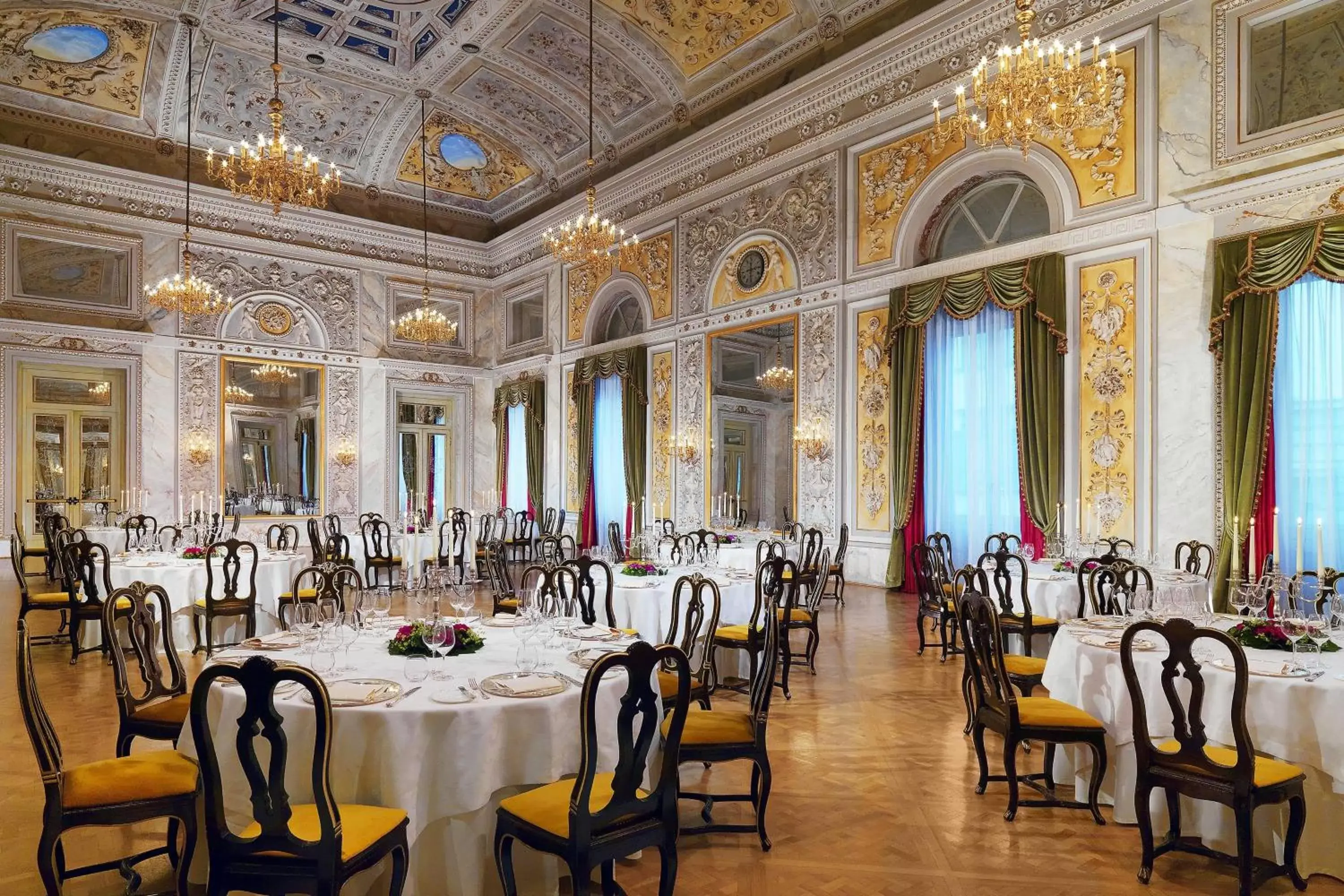 Meeting/conference room, Restaurant/Places to Eat in The St. Regis Florence