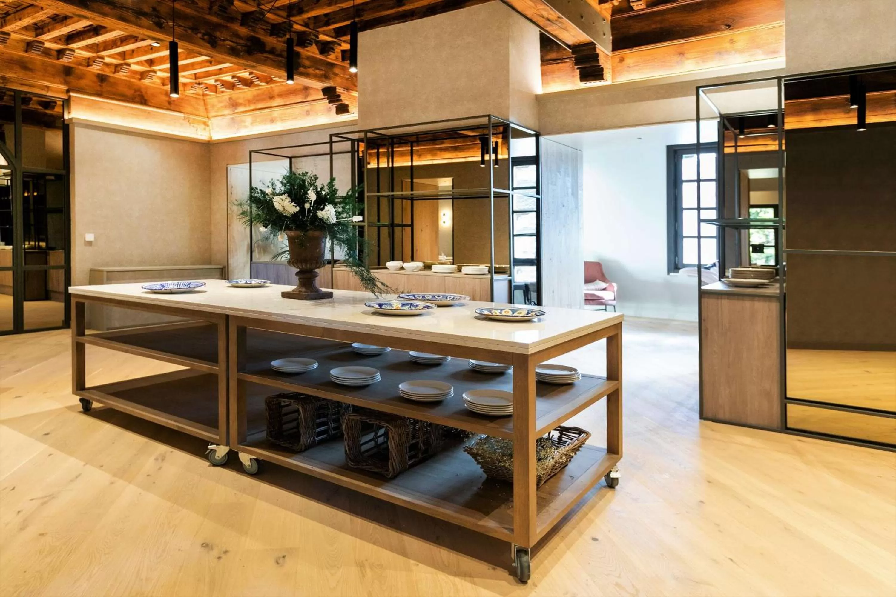 Restaurant/places to eat in Sofraga Palacio