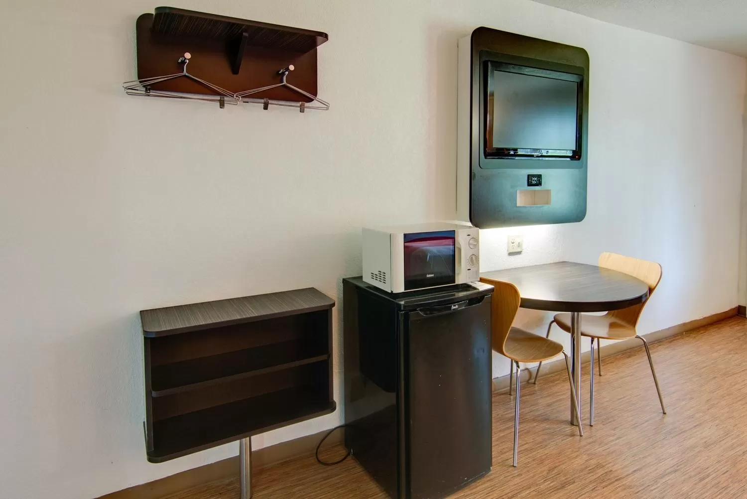 Bedroom in Motel 6-Mount Pleasant, TX