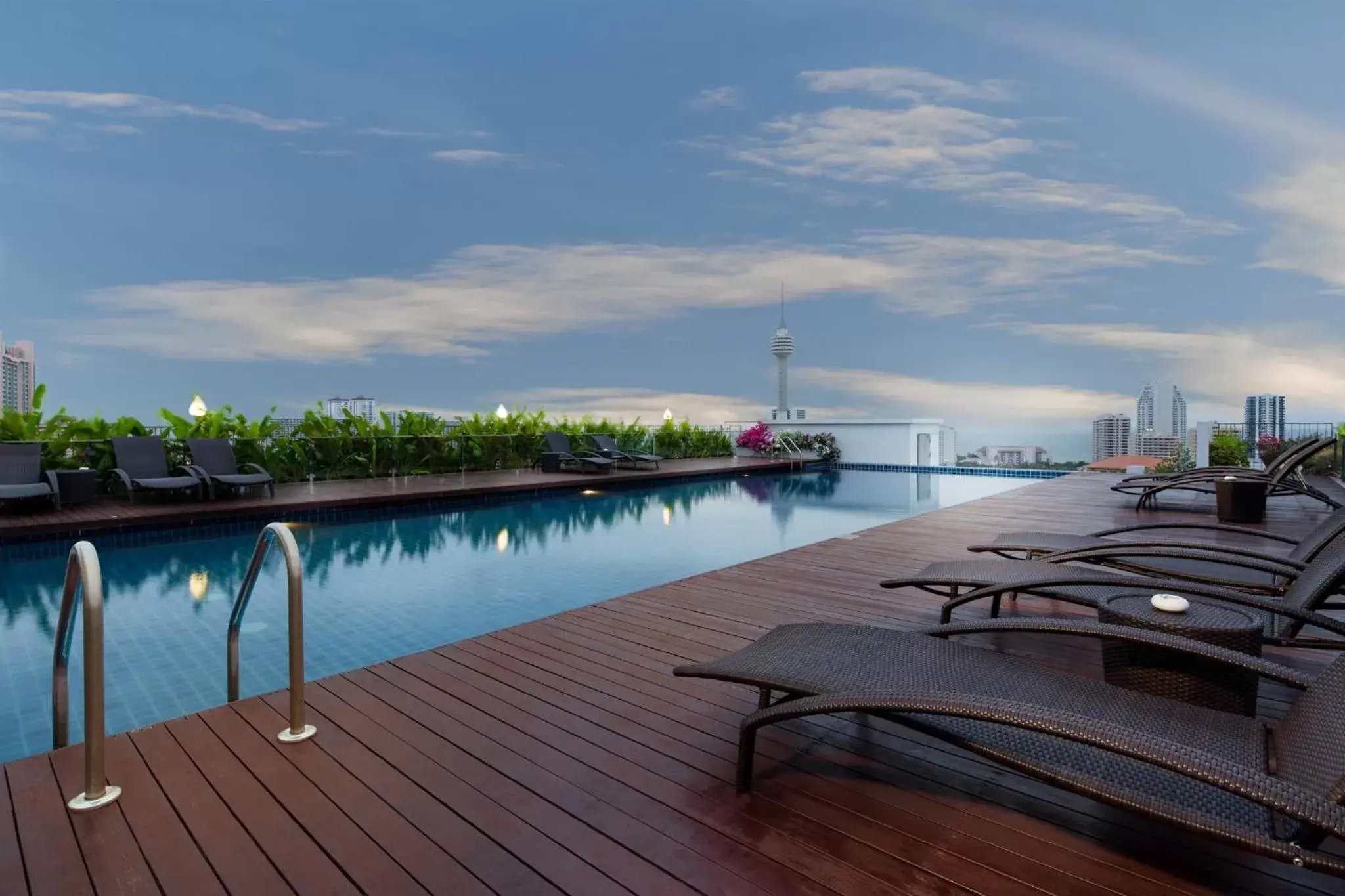 Swimming Pool in Aiyara Grand Hotel