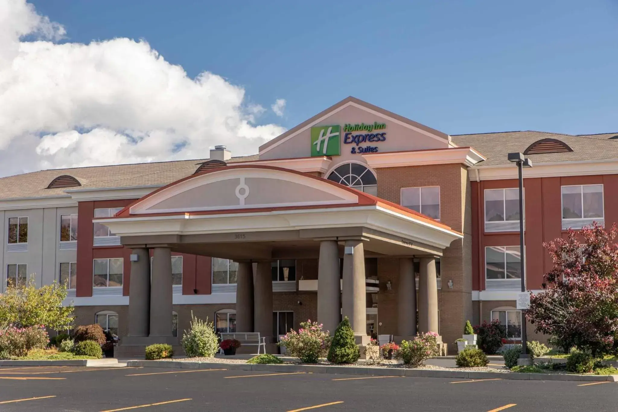 Property Building in Holiday Inn Express Hotel & Suites Binghamton University-Vestal, an IHG Hotel