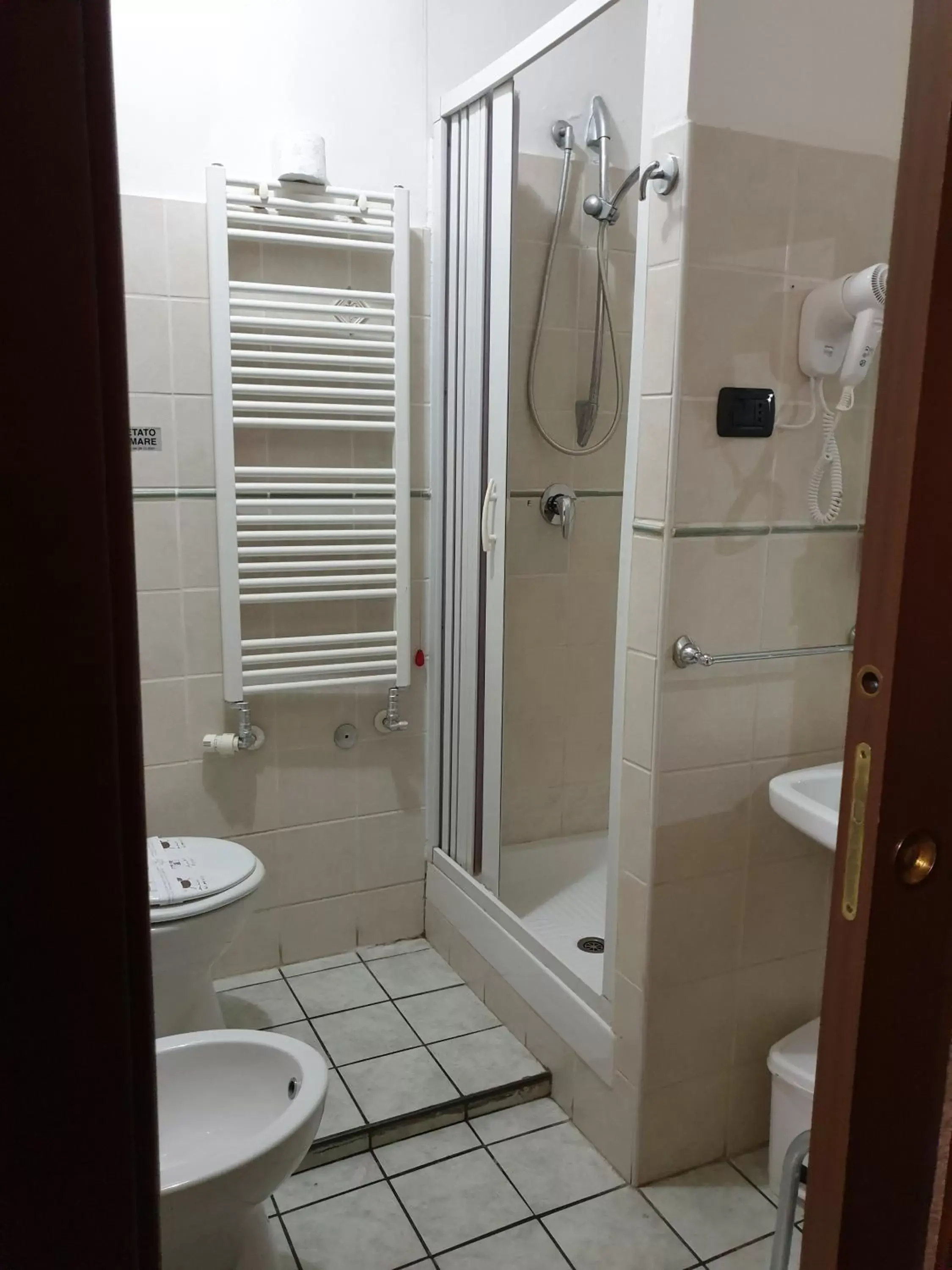 Shower, Bathroom in Portella delle Fate