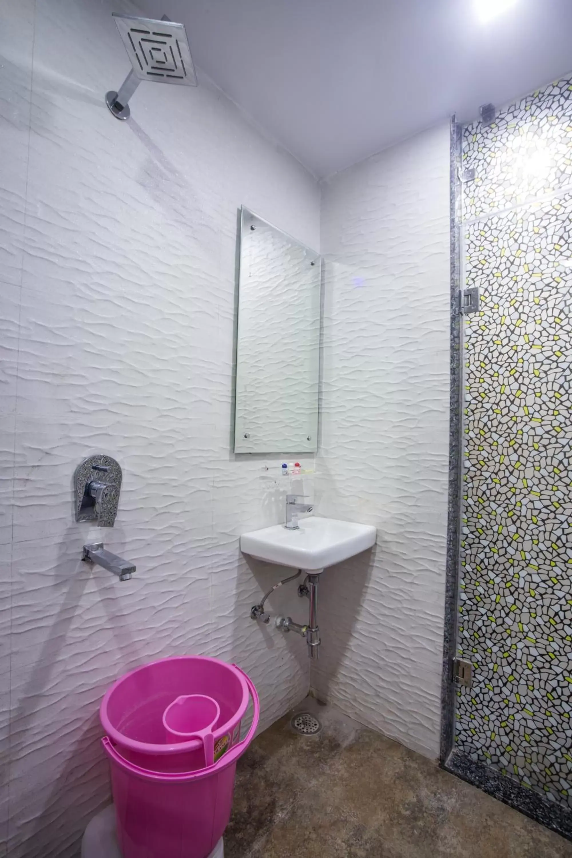 Bathroom in Hotel Harsha International
