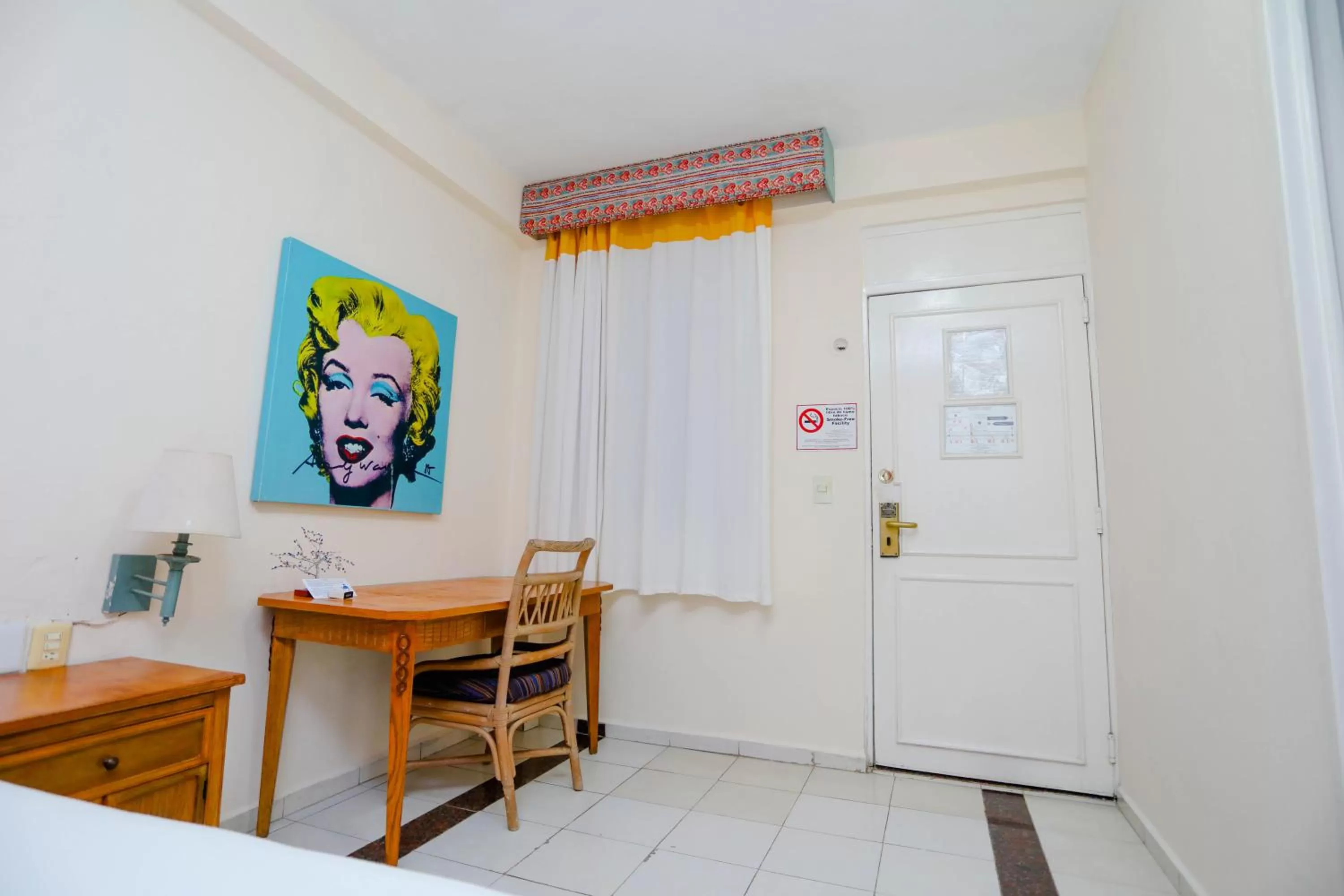 Photo of the whole room in Hotel Santa Maria