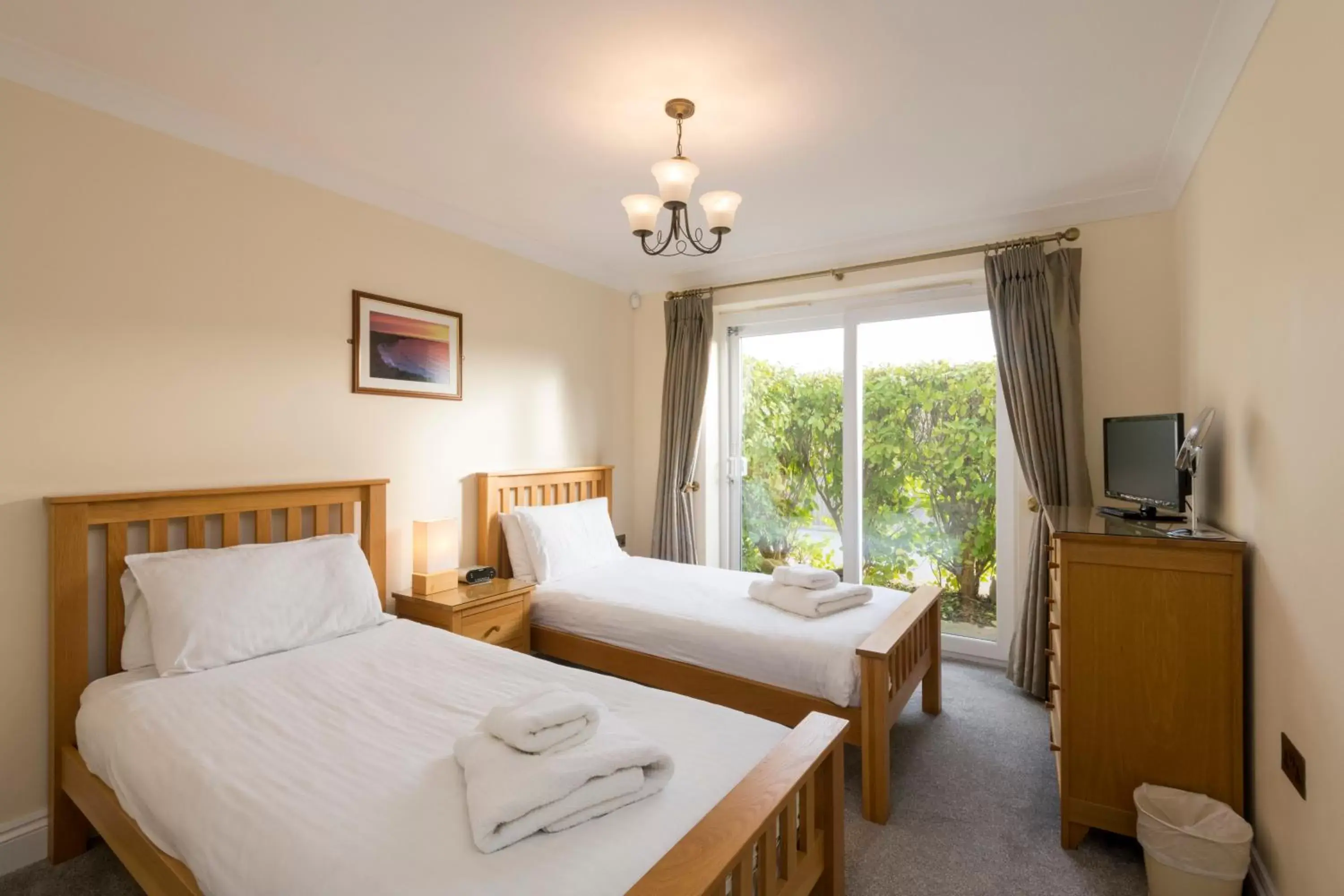 Bed in Porth Veor Manor Villas & Apartments