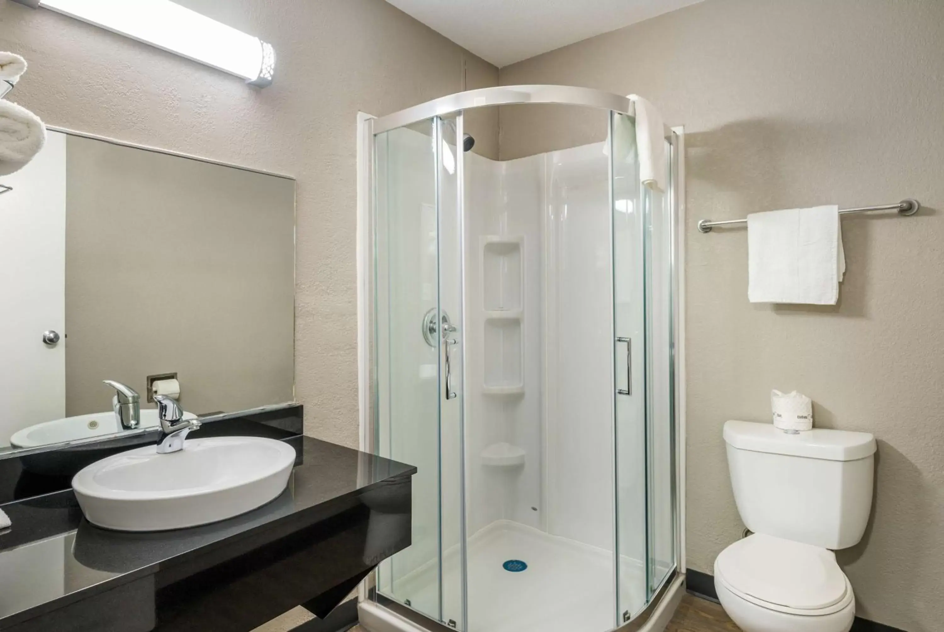 Photo of the whole room in Motel 6-Sandston, VA - Richmond, Va Photo of the whole room in Motel 6-Sandston, VA - Richmond, Va