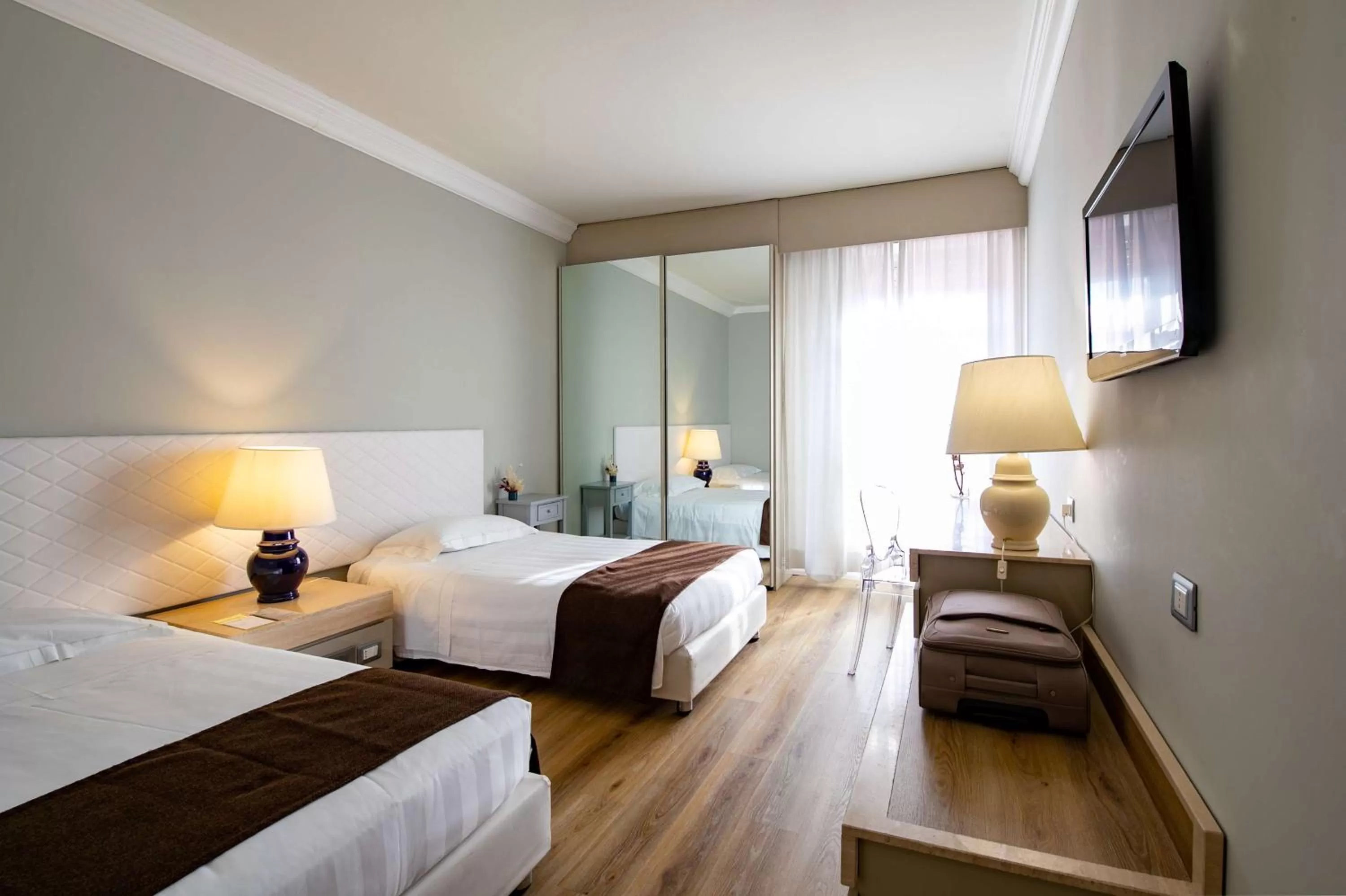 Bedroom, Bed in Etrusco Arezzo Hotel - Sure Hotel Collection by Best Western