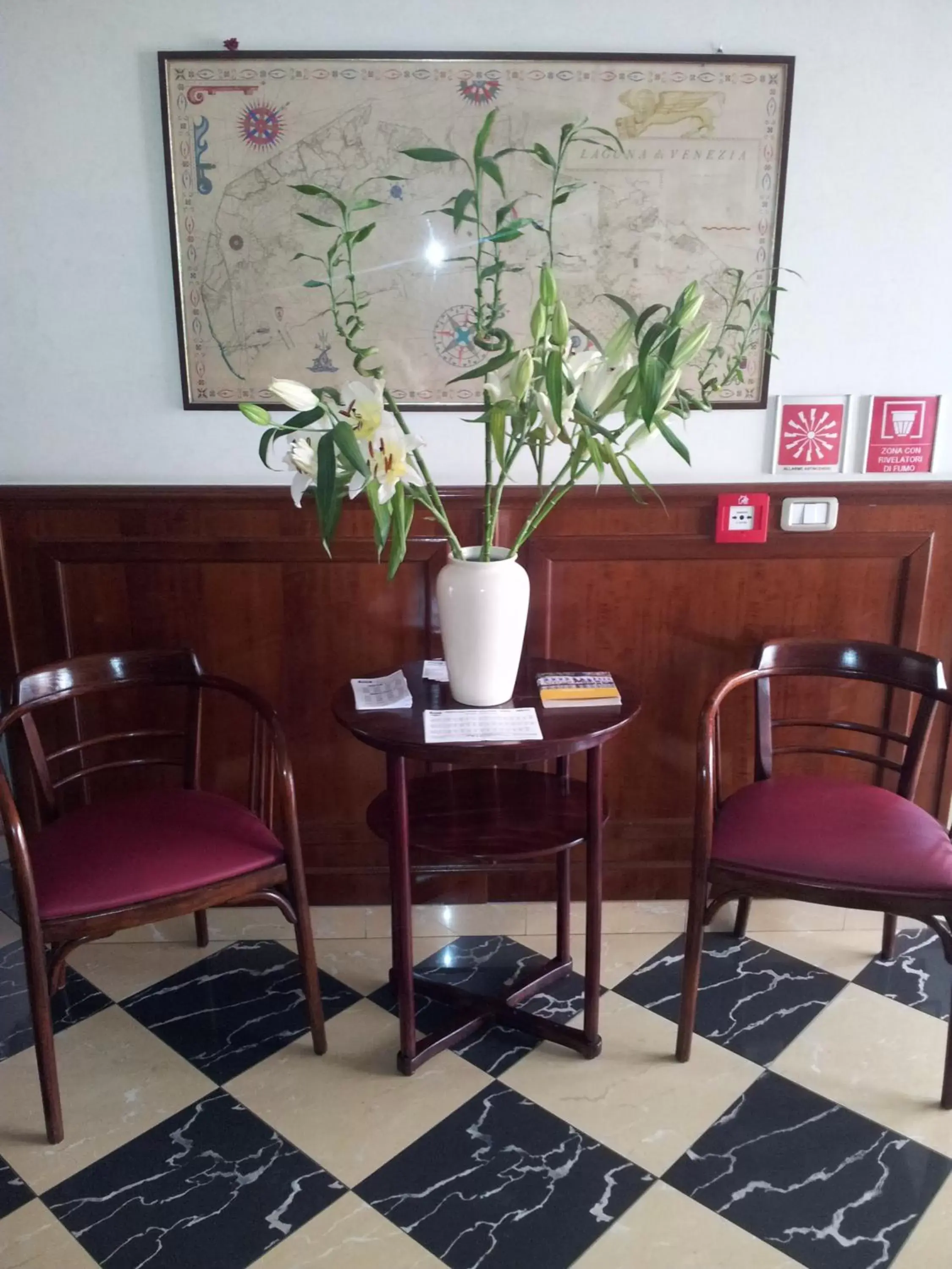 Lobby or reception, Lobby/Reception in Hotel Regit