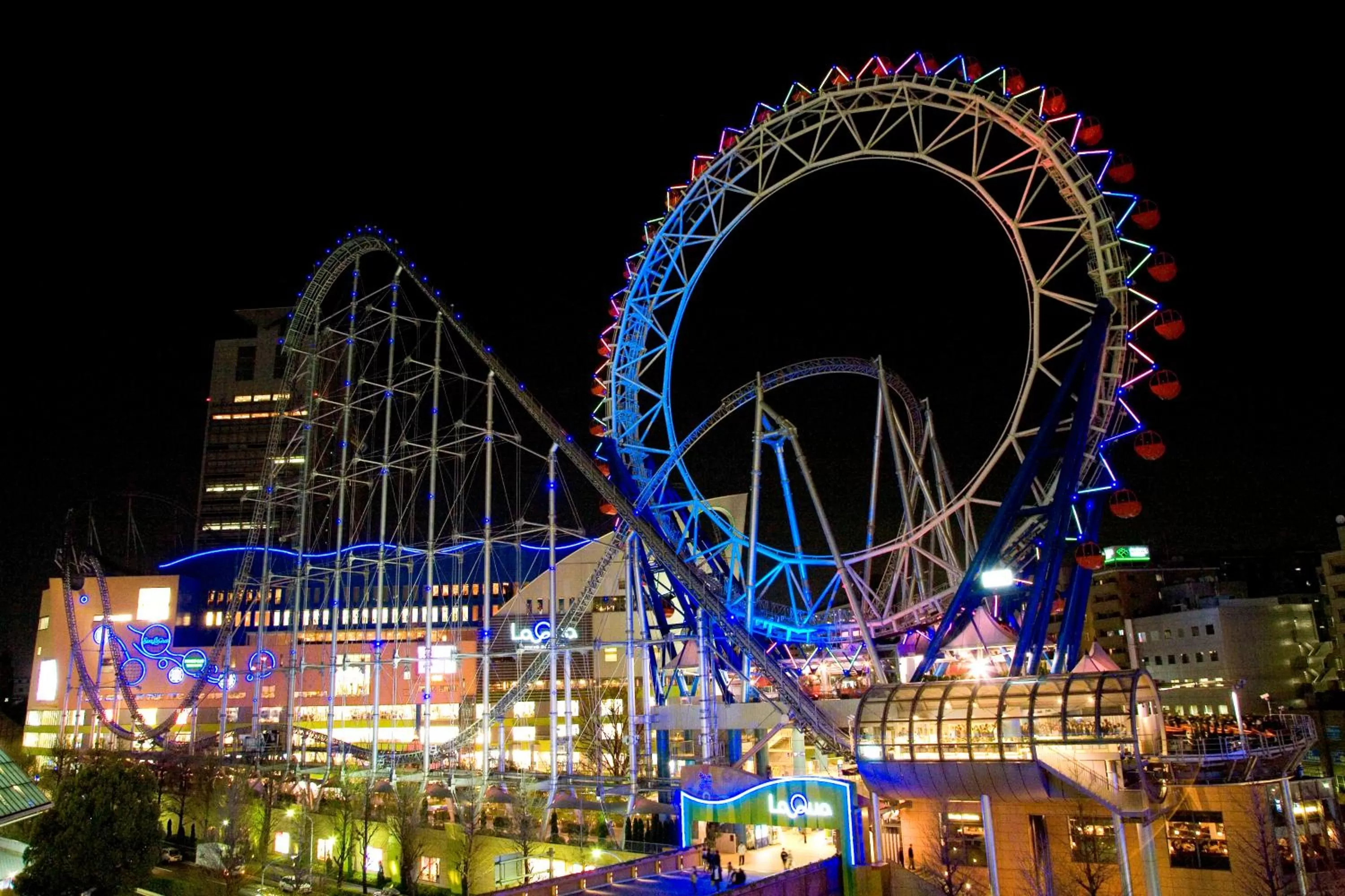 Night in Tokyo Dome Hotel