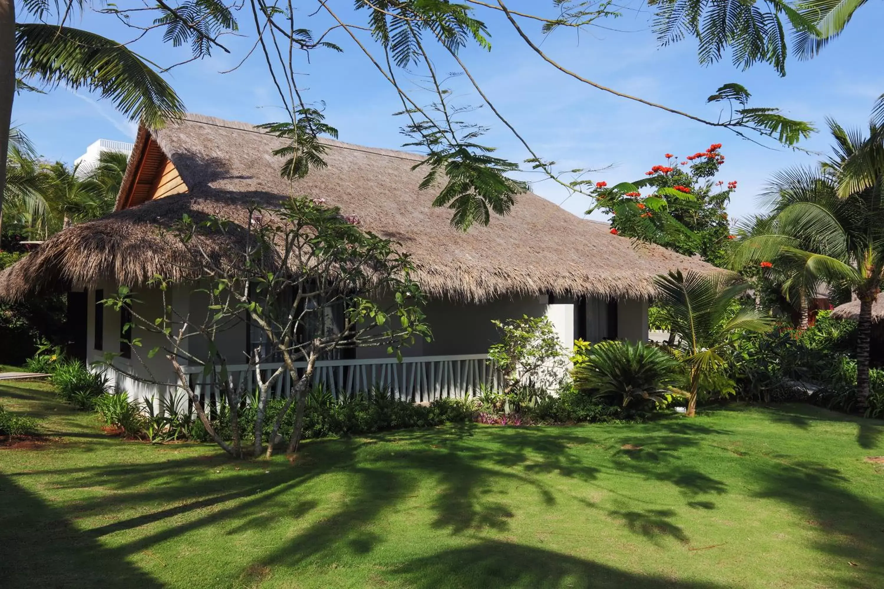 Facade/entrance, Property Building in The Cliff Resort & Residences