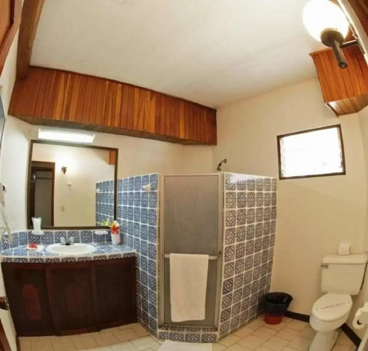 Shower, Bathroom in Beach Break Resort