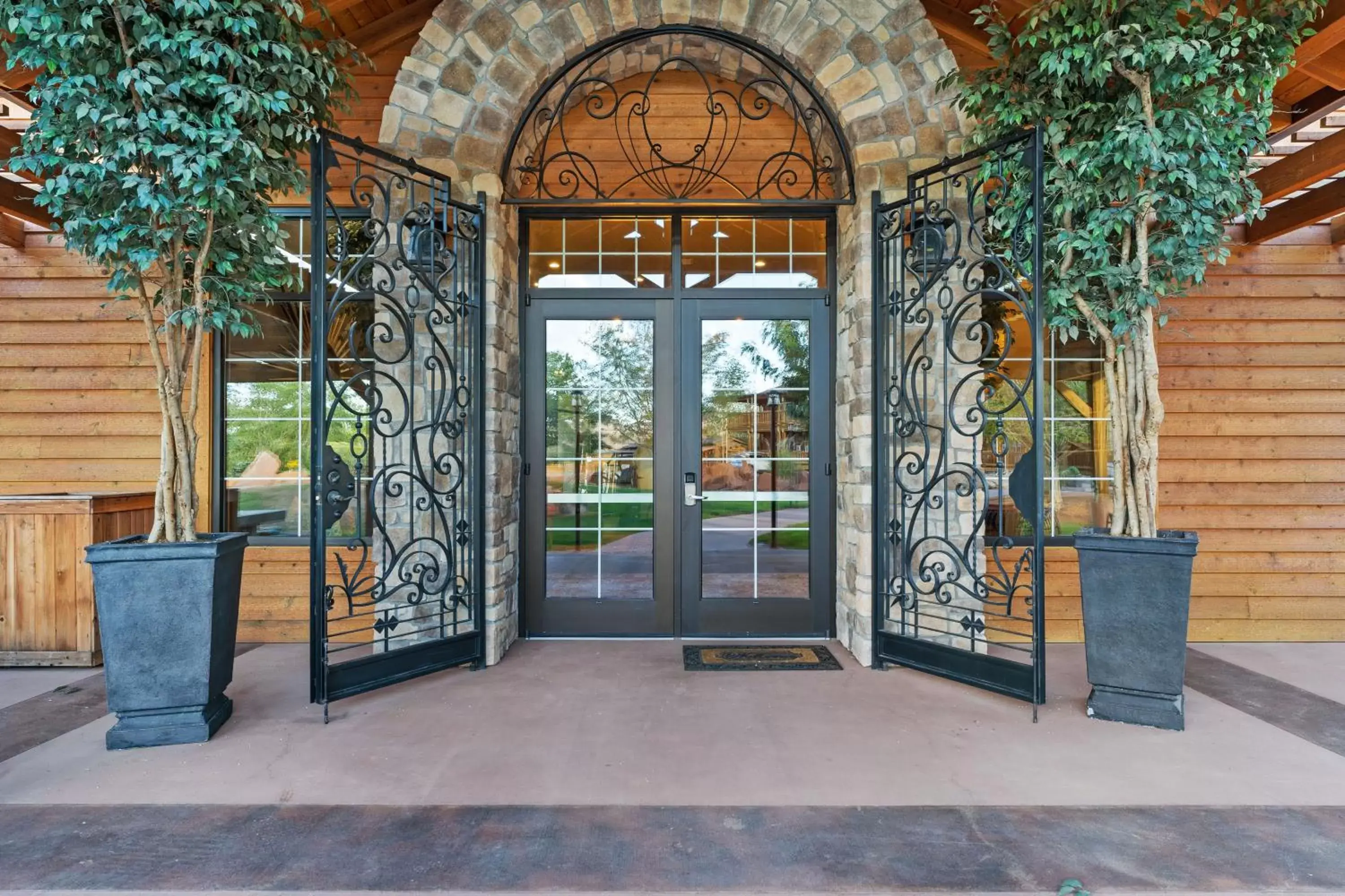 Property building in Desert Rose Resort & Cabins Property building in Desert Rose Resort & Cabins