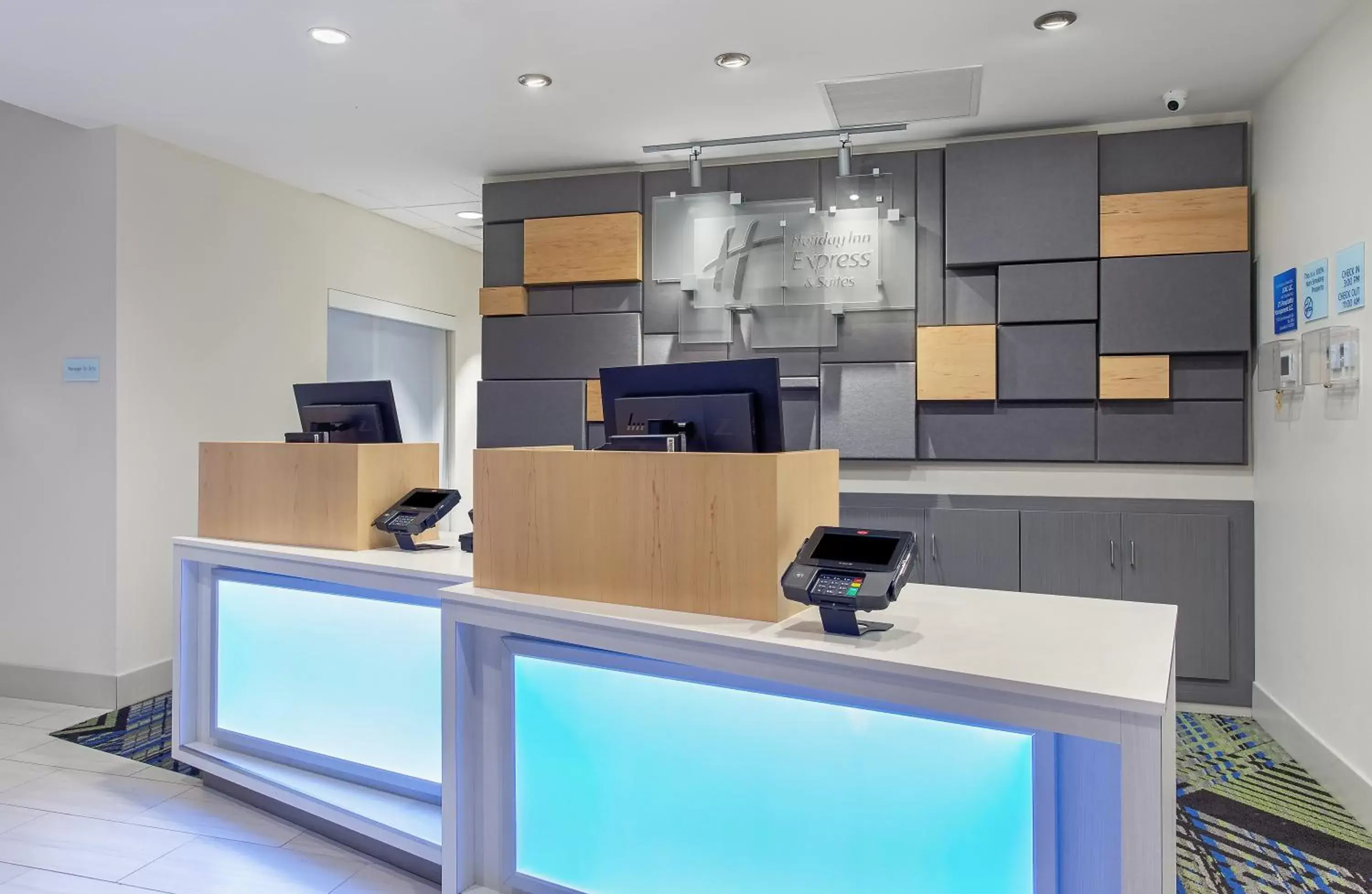 Property building in Holiday Inn Express & Suites - La Grange by IHG Property building in Holiday Inn Express & Suites - La Grange by IHG