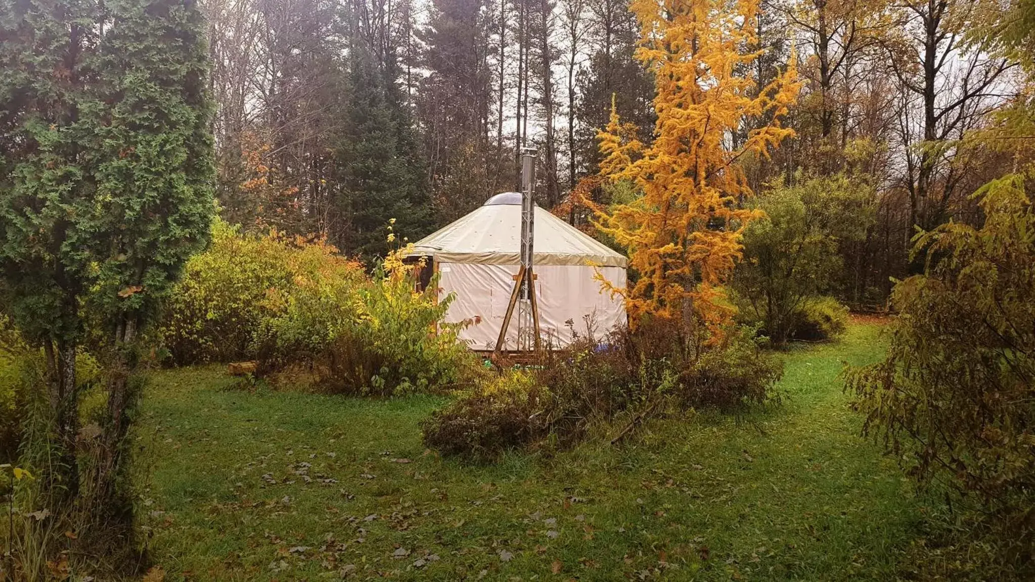 Maisonette in Le Salon des Inconnus Maisonette in Le Salon des Inconnus