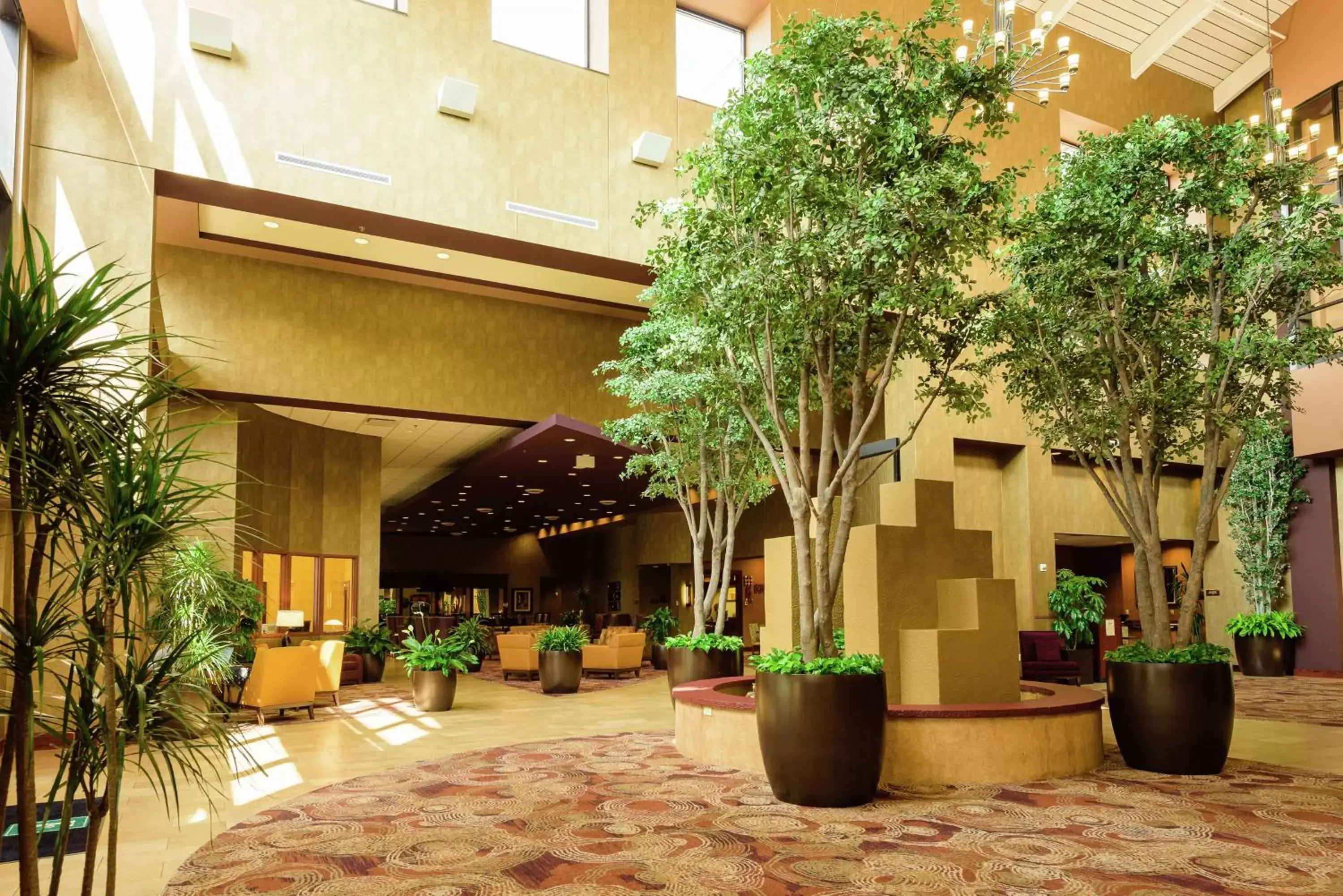 Lobby or reception in Embassy Suites by Hilton Minneapolis North