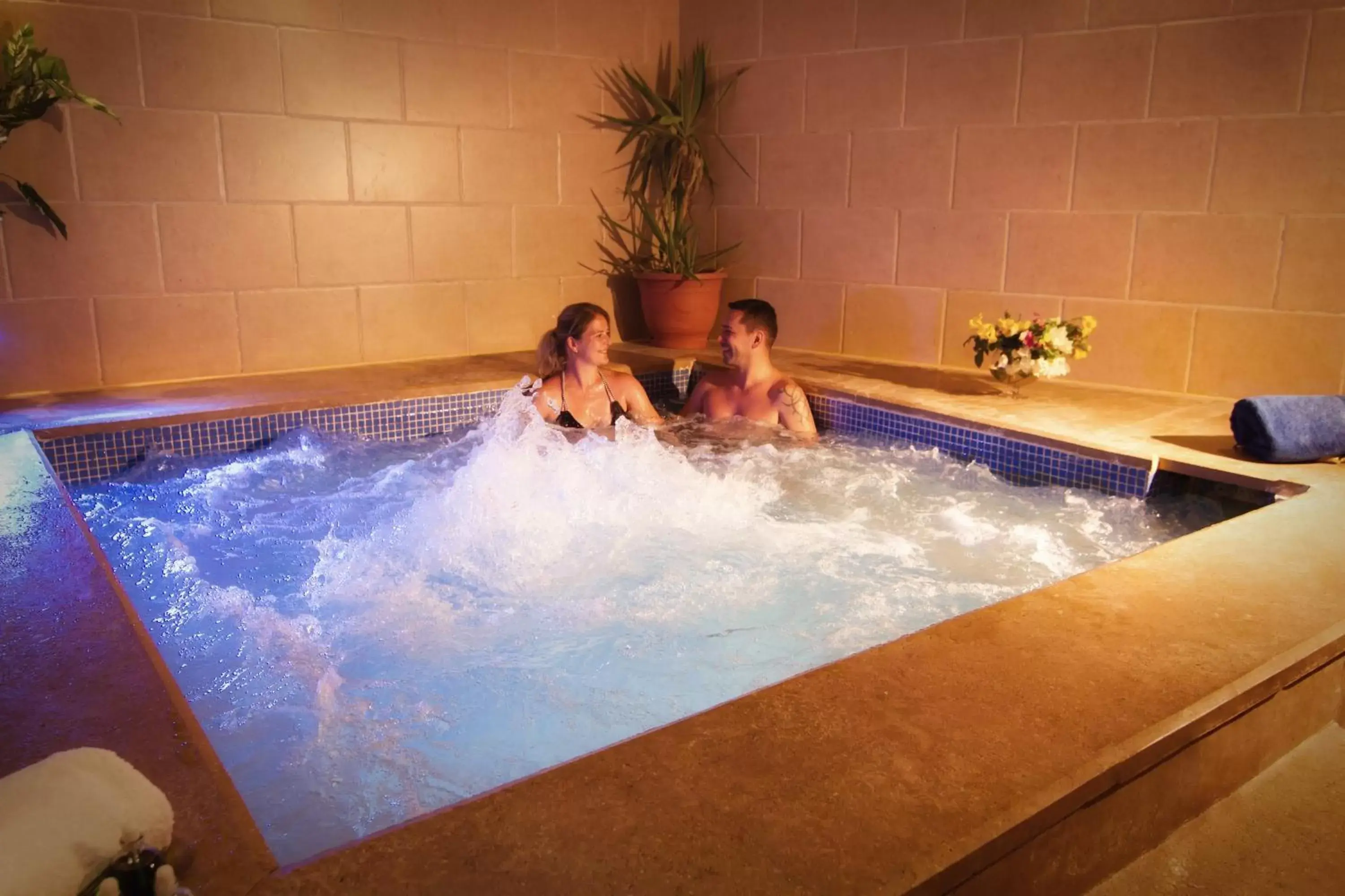 Hot Tub, Swimming Pool in Paradise Abu Soma Resort