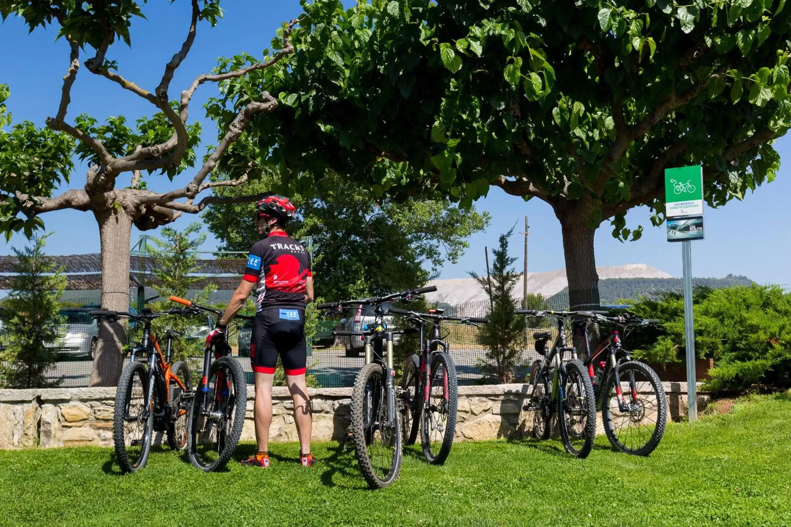 Cycling, Biking in Mas de la Sala