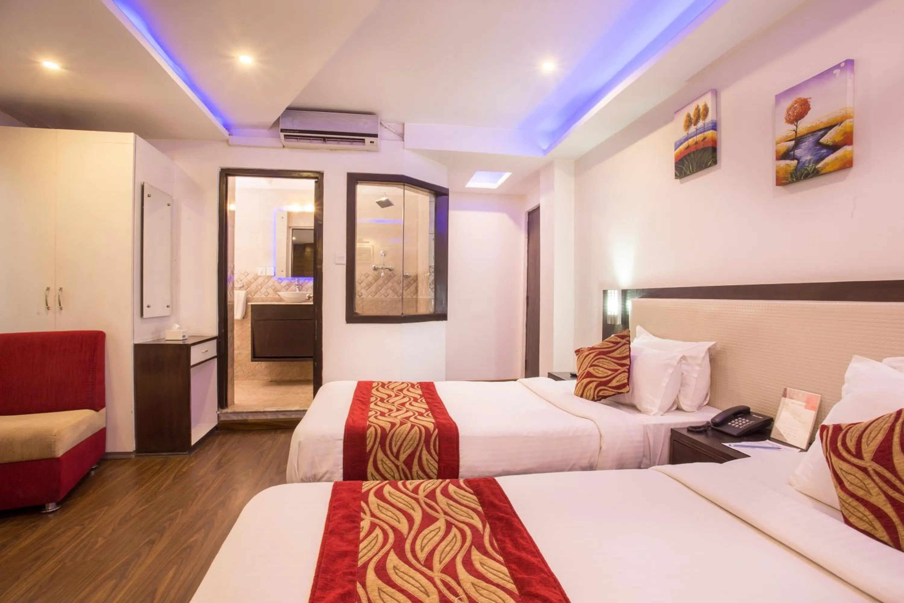 Photo of the whole room, Bed in Avataar Kathmandu Hotel