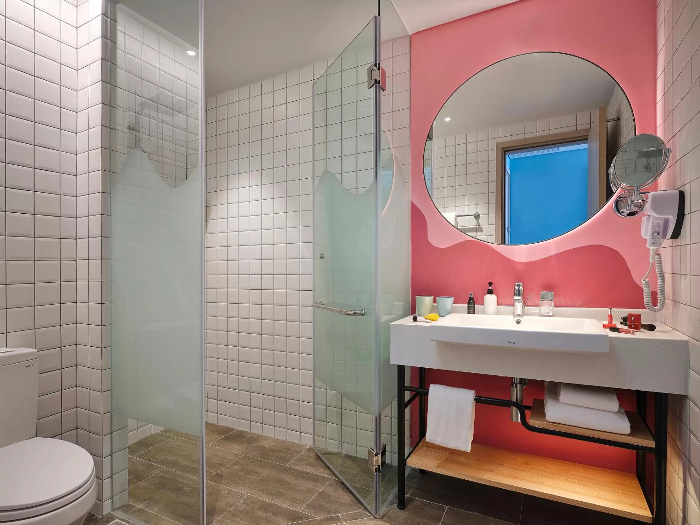 Toilet in ibis Styles Vung Tau