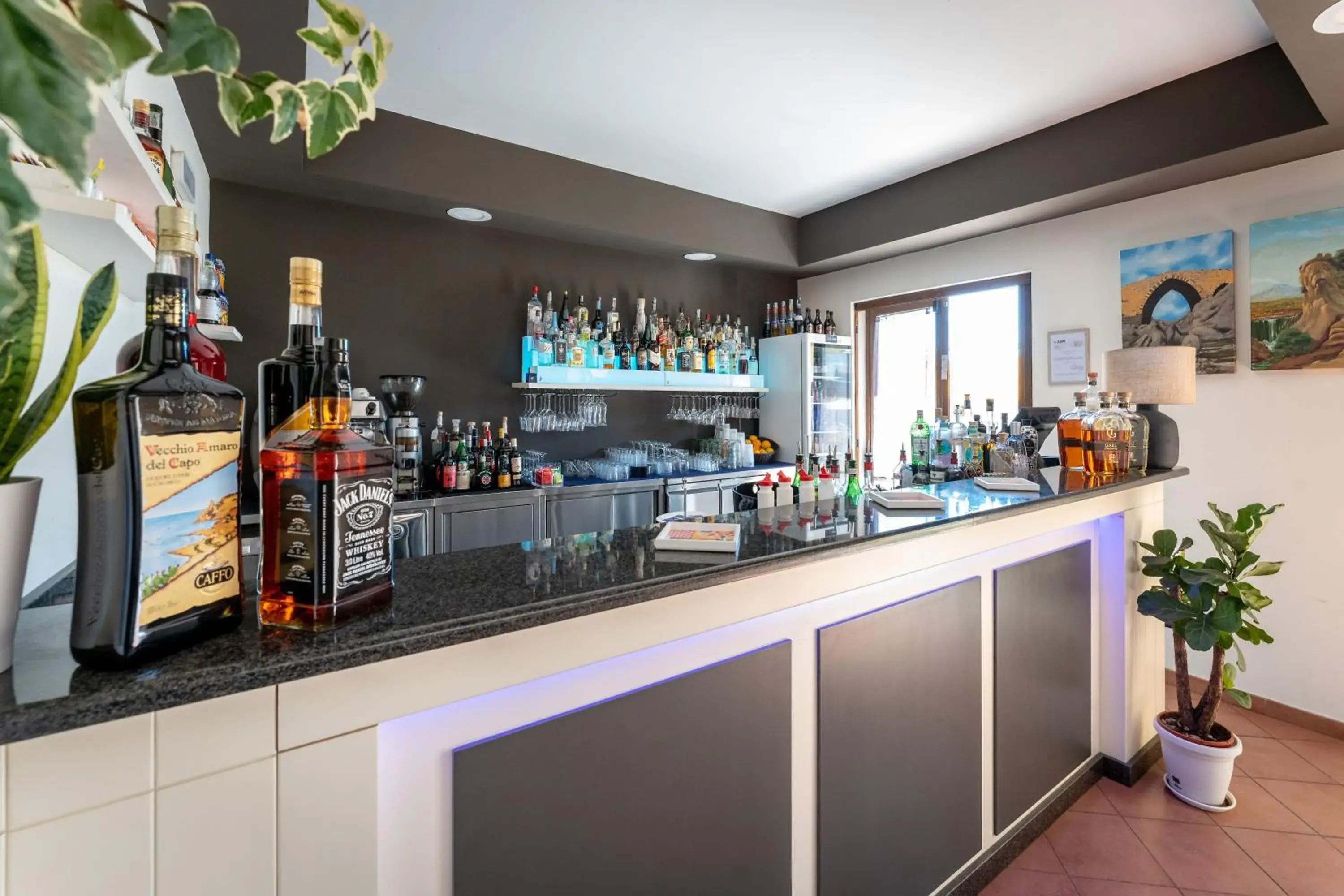 Lounge or bar in La Terra Dei Sogni Country Hotel