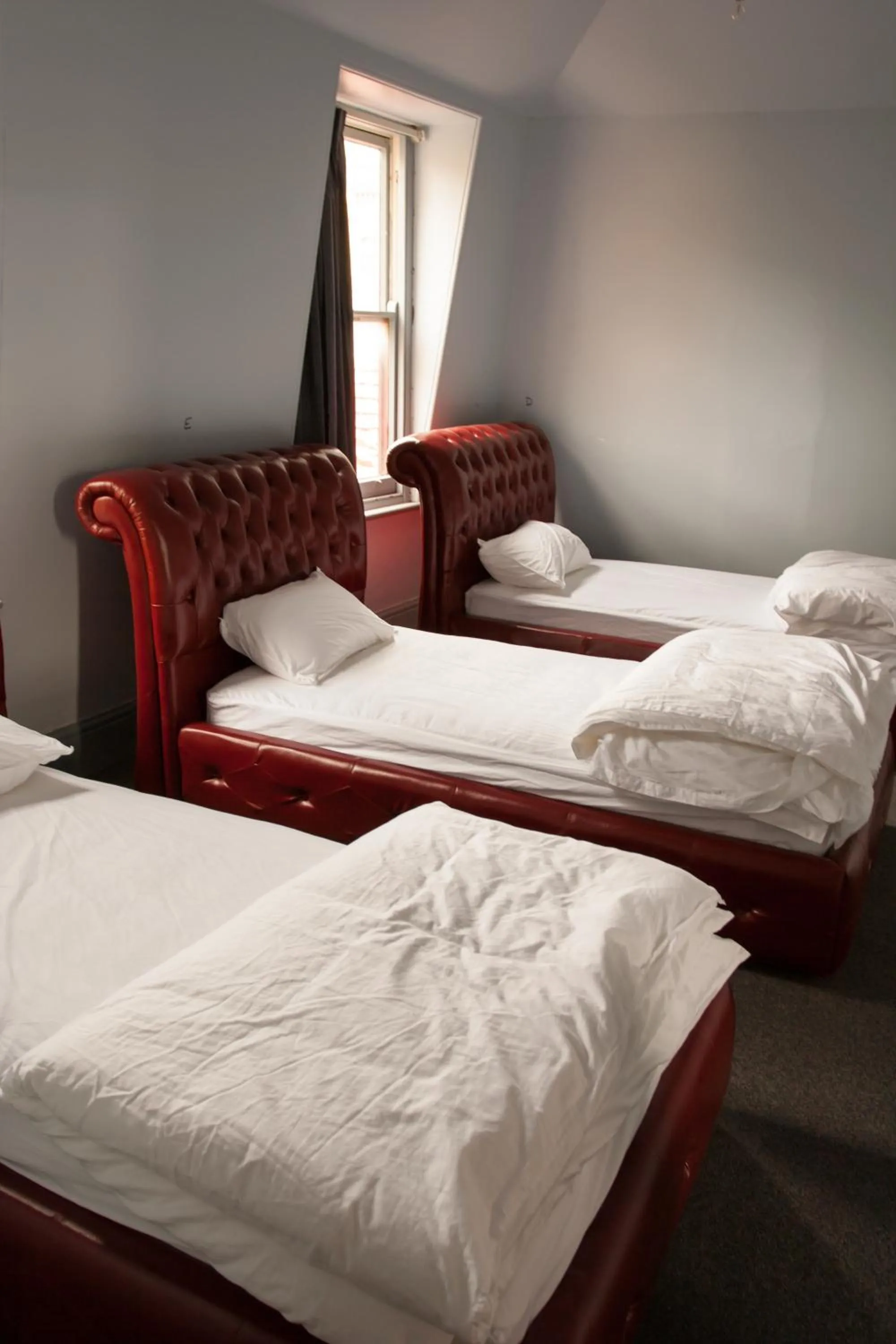 Bed in Backpackers Imperial Hotel