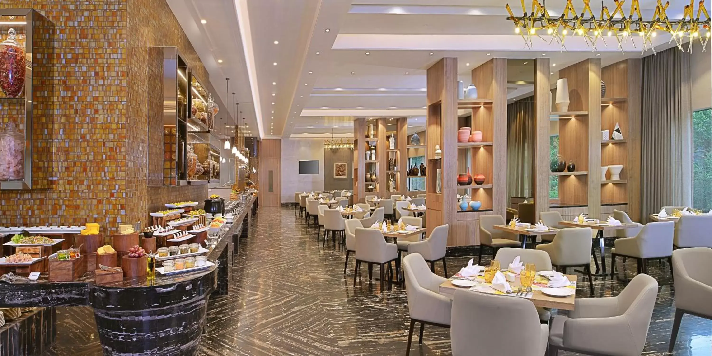 Restaurant/places to eat in Radisson Mumbai Andheri MIDC Restaurant/places to eat in Radisson Mumbai Andheri MIDC