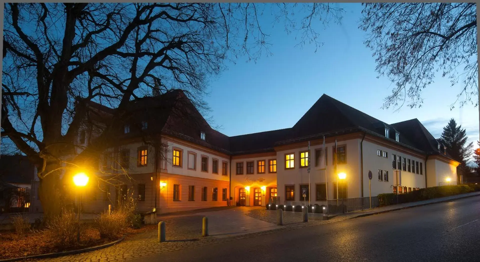 Property building, Winter in Klosterbräuhaus Ursberg