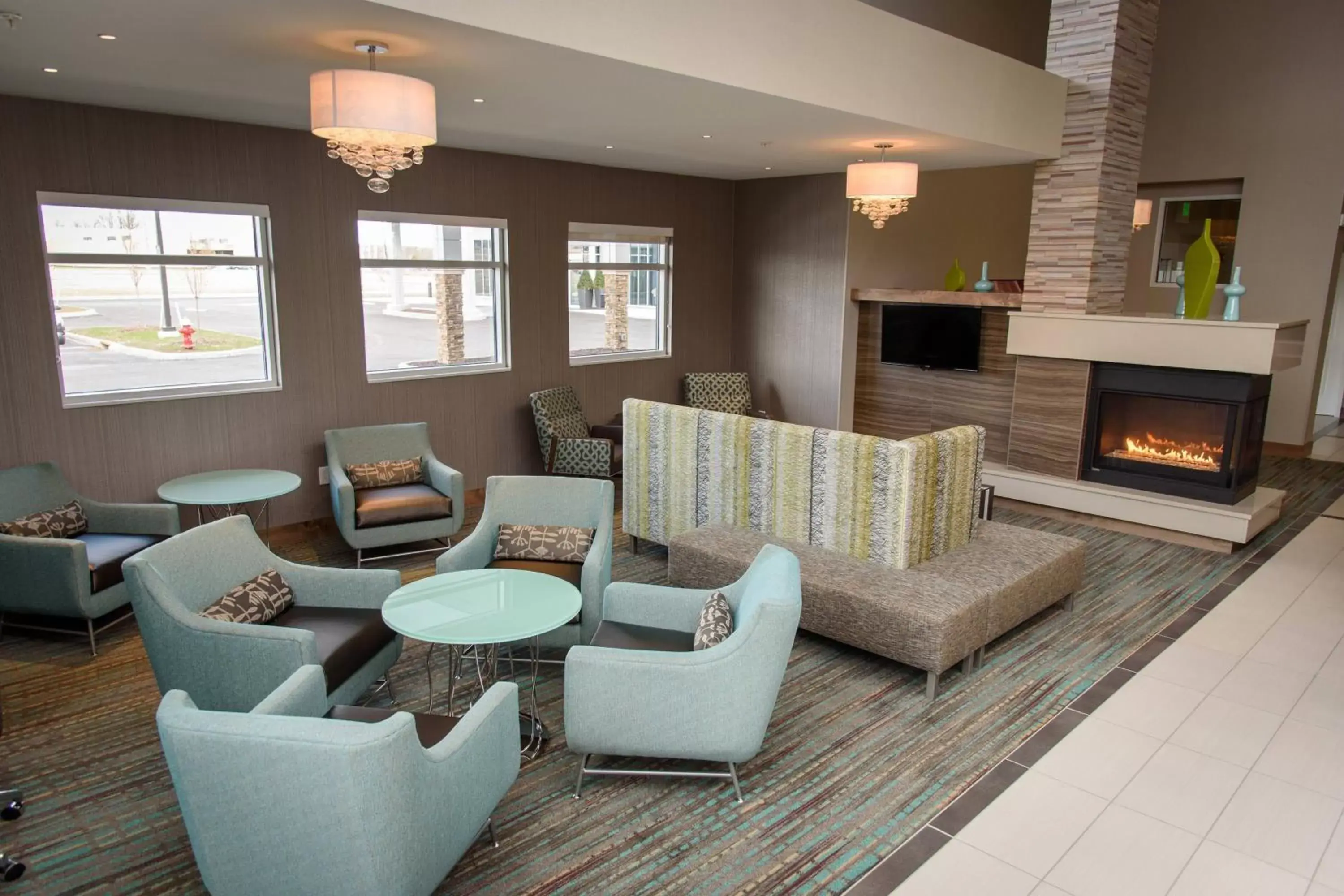 Lobby or reception, Seating Area in Residence Inn by Marriott Cleveland Avon at The Emerald Event Center