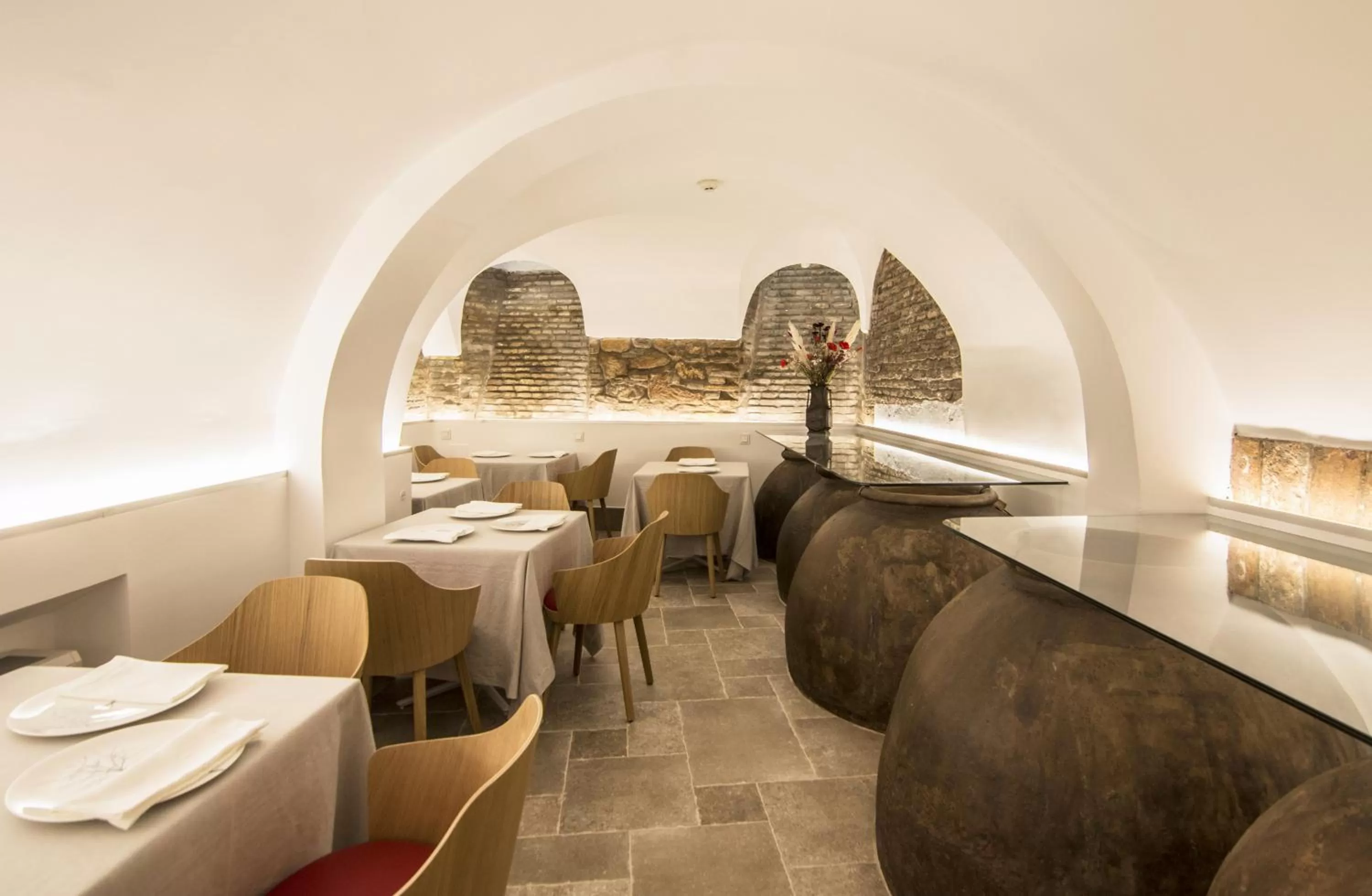 Restaurant/places to eat in Hotel Oleum - Parking Gratuito bajo disponibilidad y reserva previa