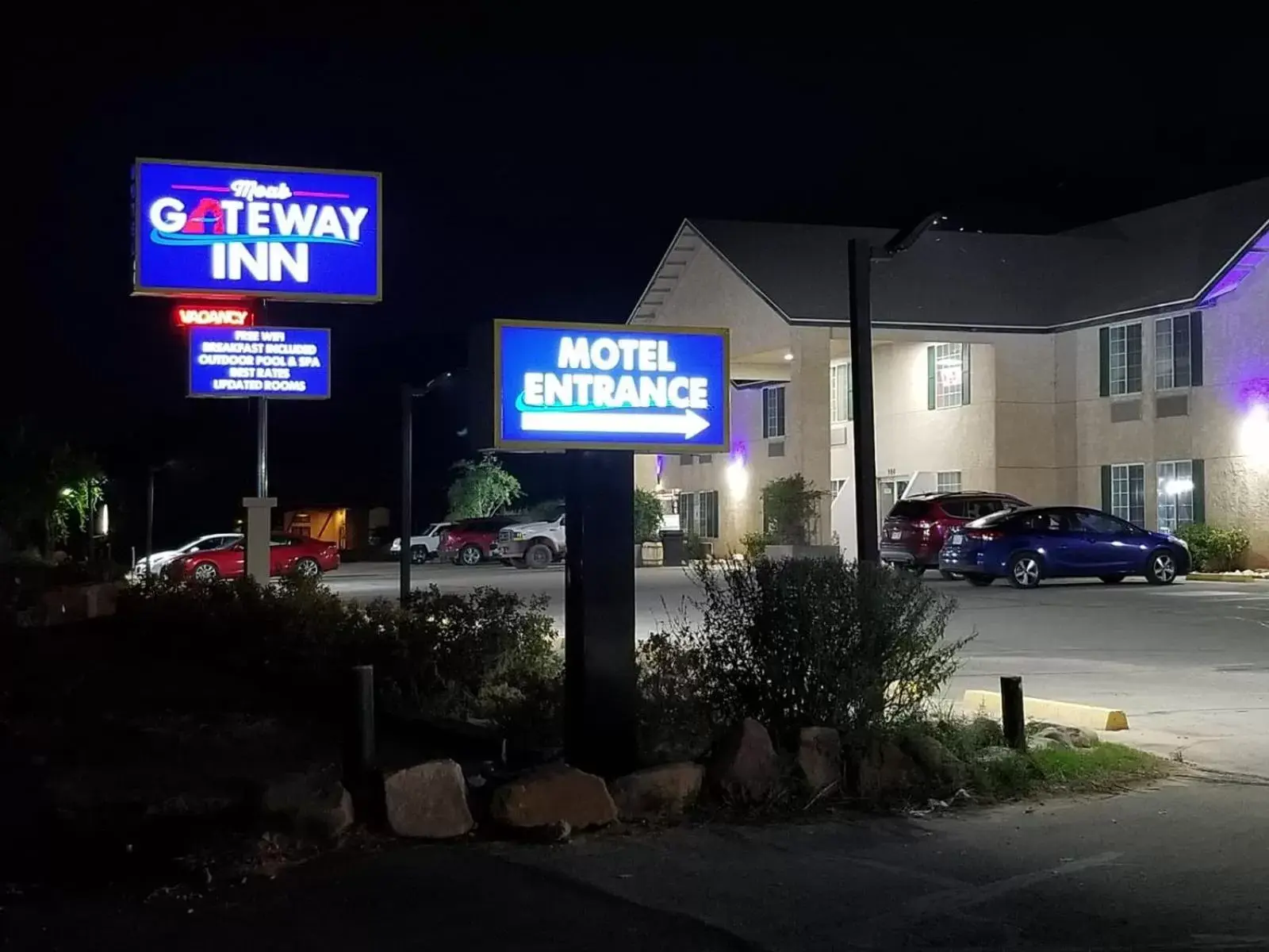 Facade/entrance, Property Building in Moab Gateway Inn at Arches Nat'l Park