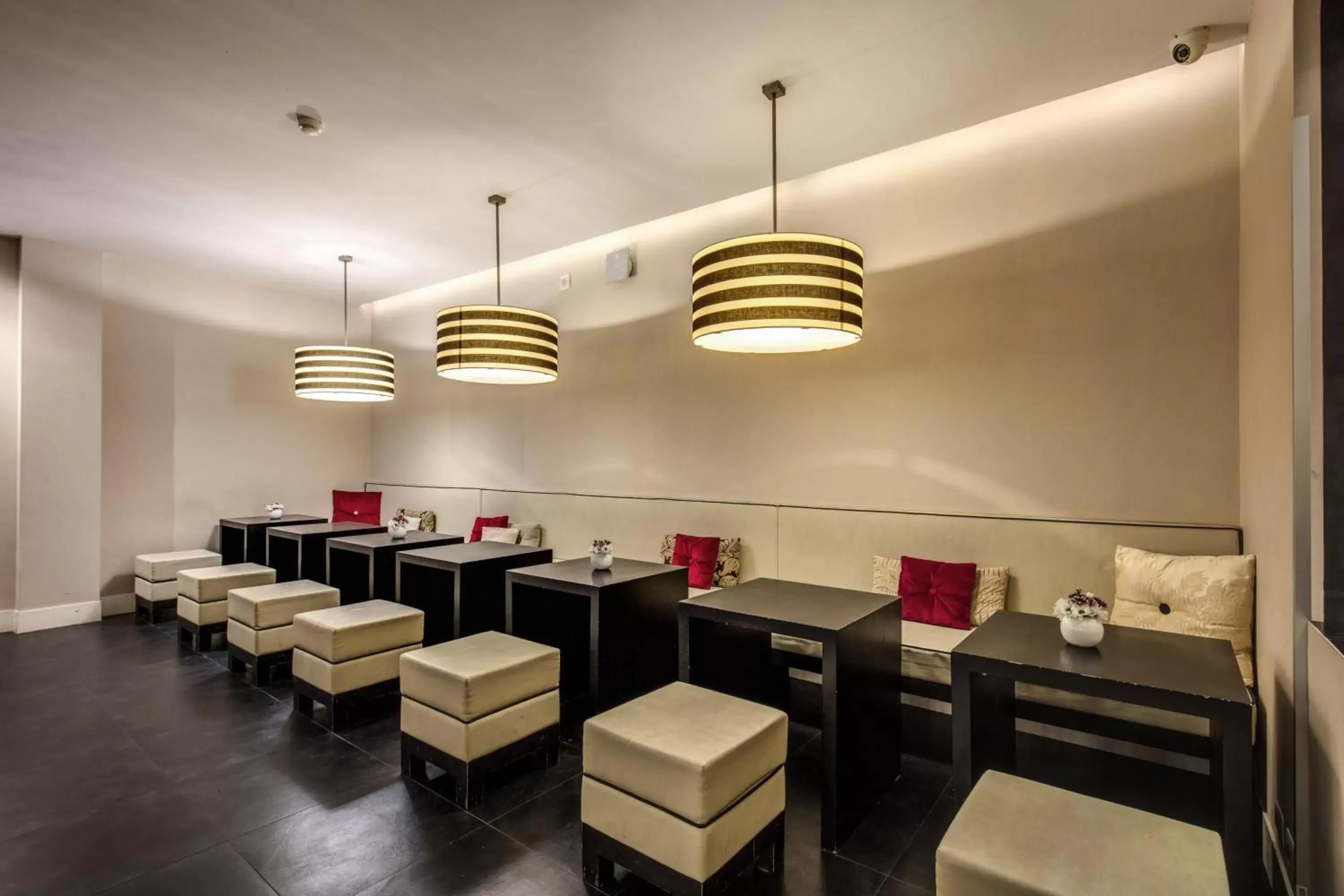 Lounge or bar, Restaurant/Places to Eat in Hotel Villafranca