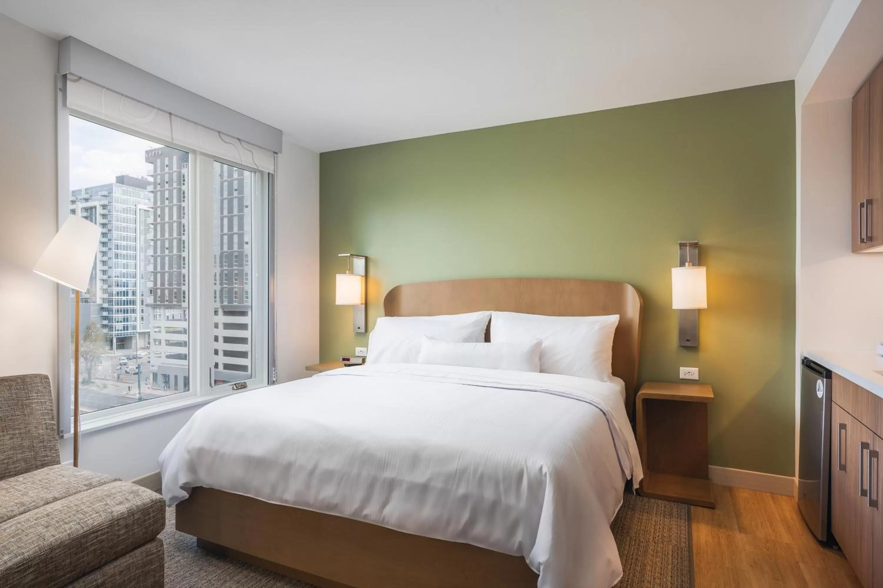 Photo of the whole room, Bed in Element Denver Downtown East