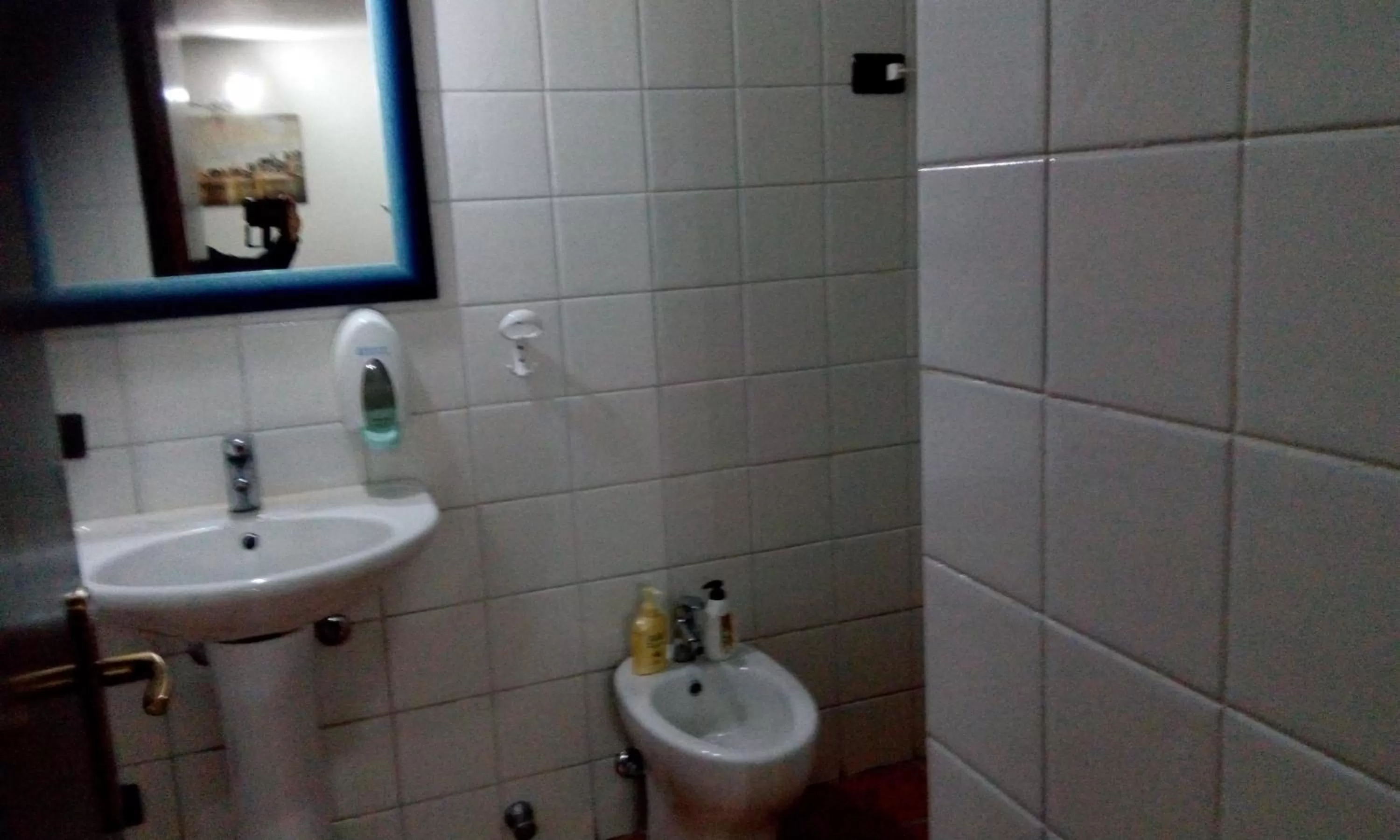 On site, Bathroom in B&B Centro Storico